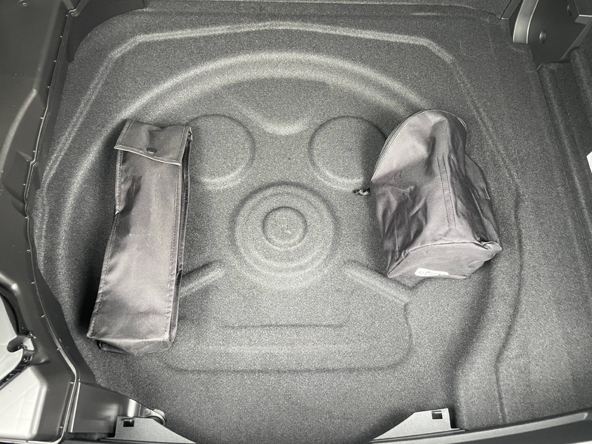 VW Tiguan 2.0 TSI R-Line DSG 4motion-image-20
