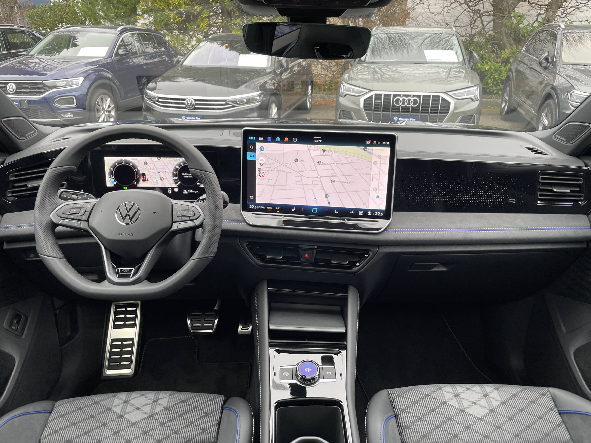 VW Tiguan 2.0 TSI R-Line DSG 4motion-image-11
