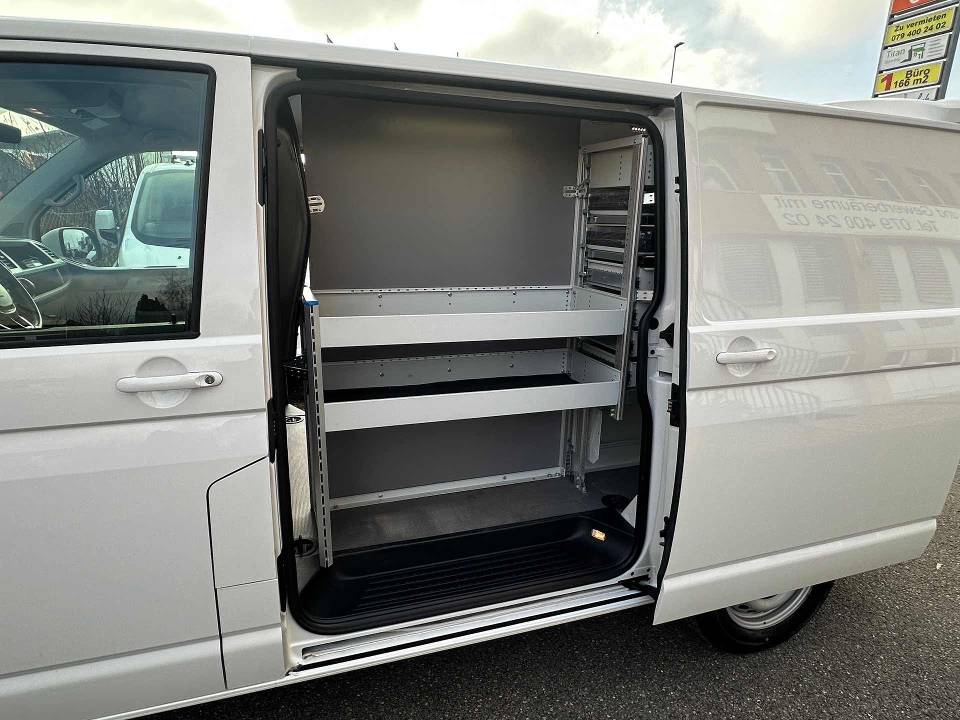 VW T6 2.0 TDI DSG-image-14