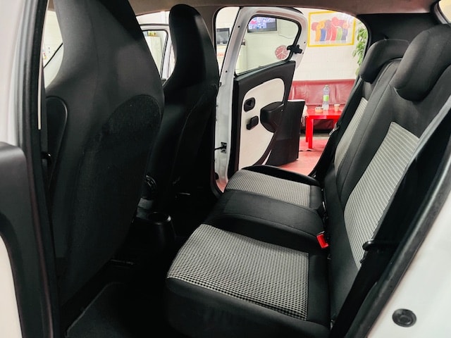 RENAULT Twingo 1.0 Life-image-13