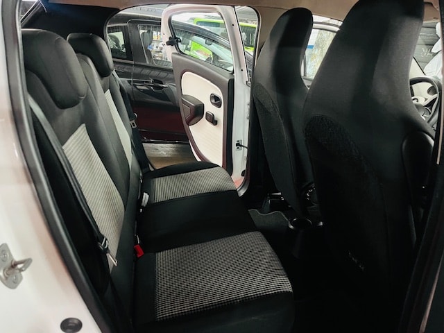 RENAULT Twingo 1.0 Life-image-12