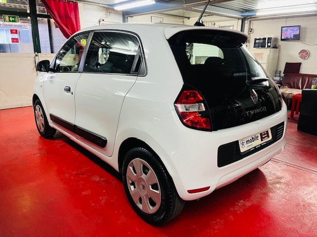 RENAULT Twingo 1.0 Life-image-8