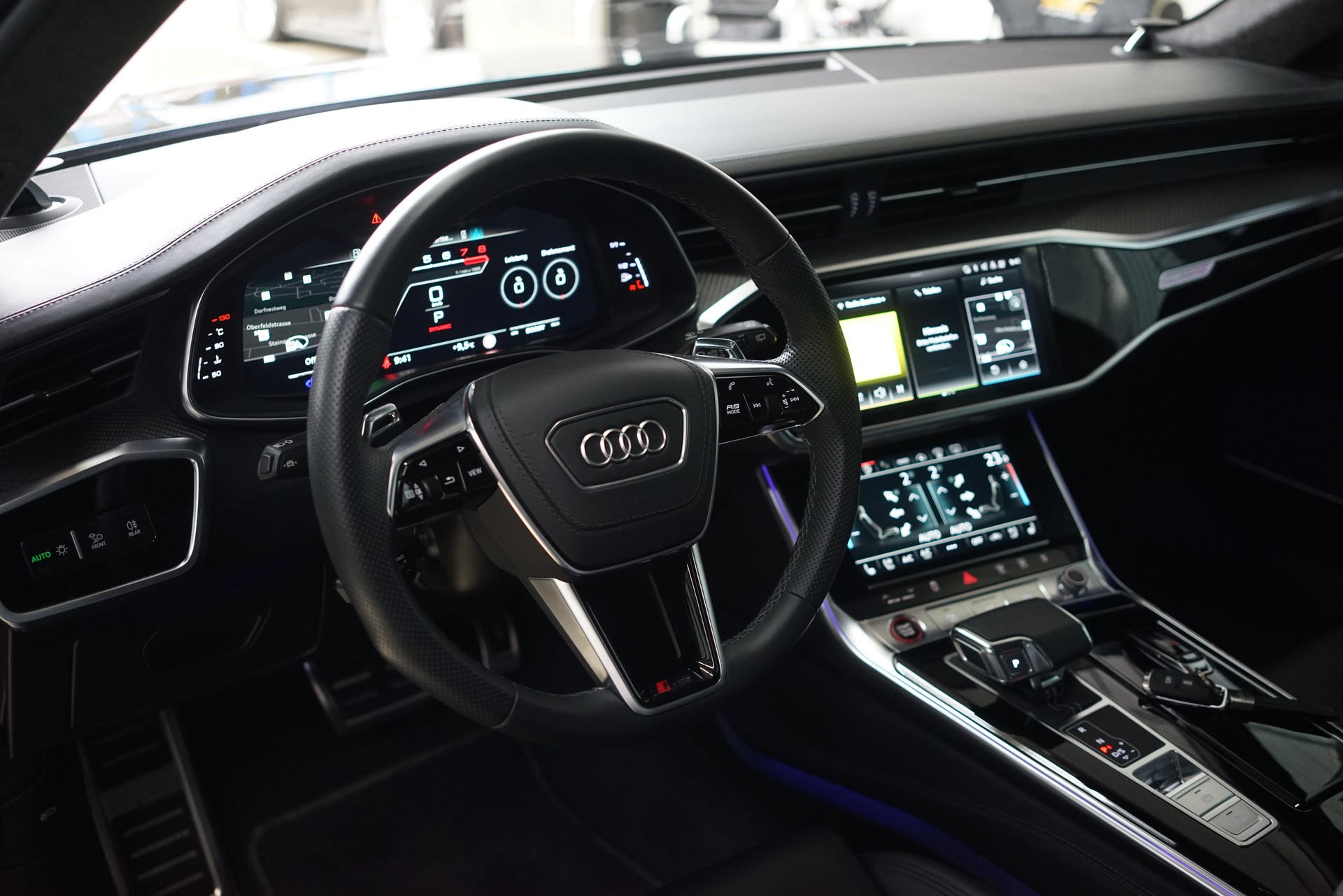 AUDI RS6 Avant 4.0 TFSI V8 quattro-image-16