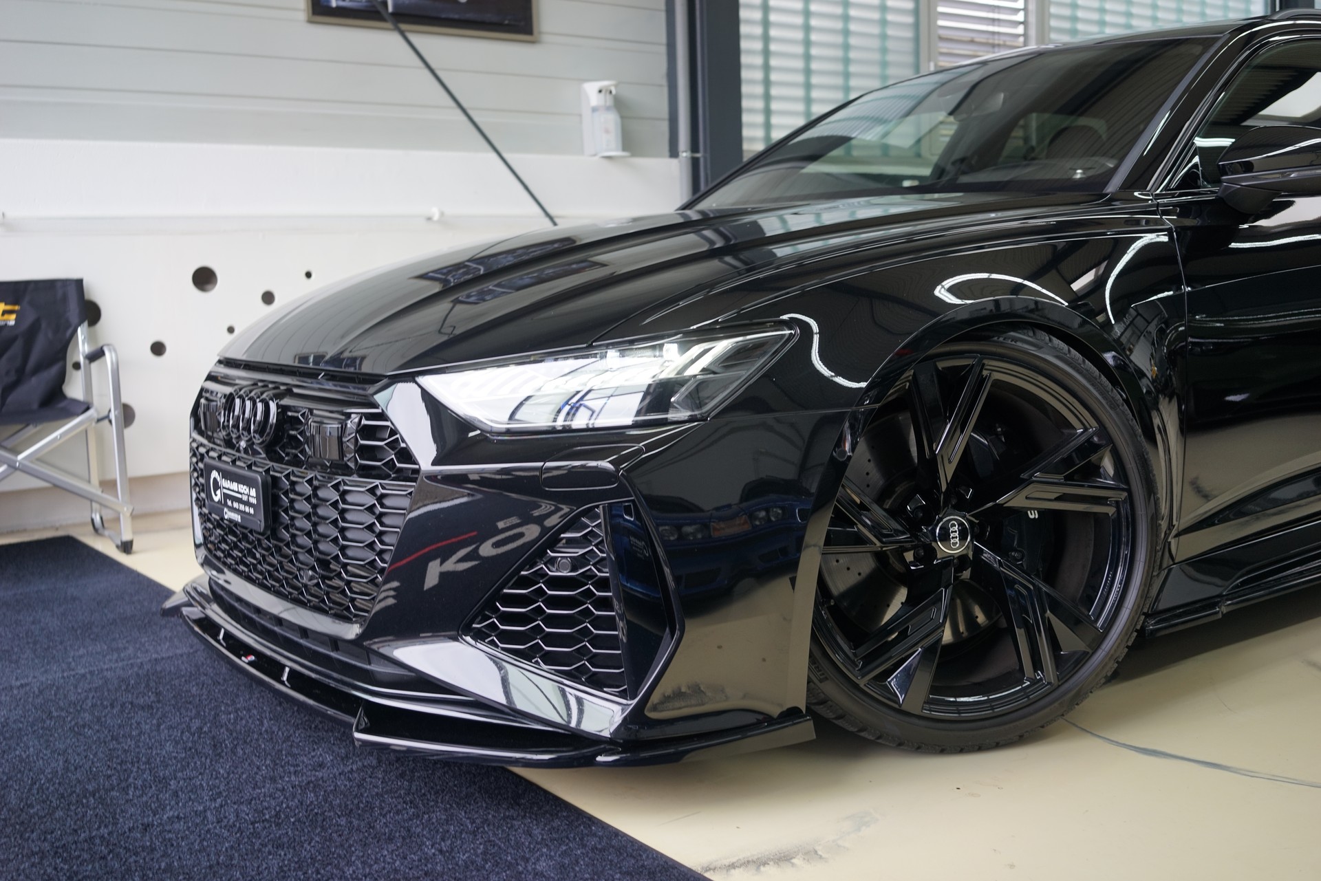 AUDI RS6 Avant 4.0 TFSI V8 quattro-image-3