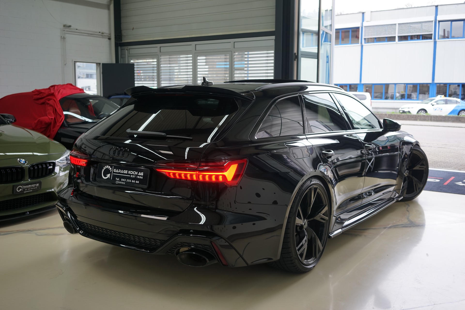 AUDI RS6 Avant 4.0 TFSI V8 quattro-image-8