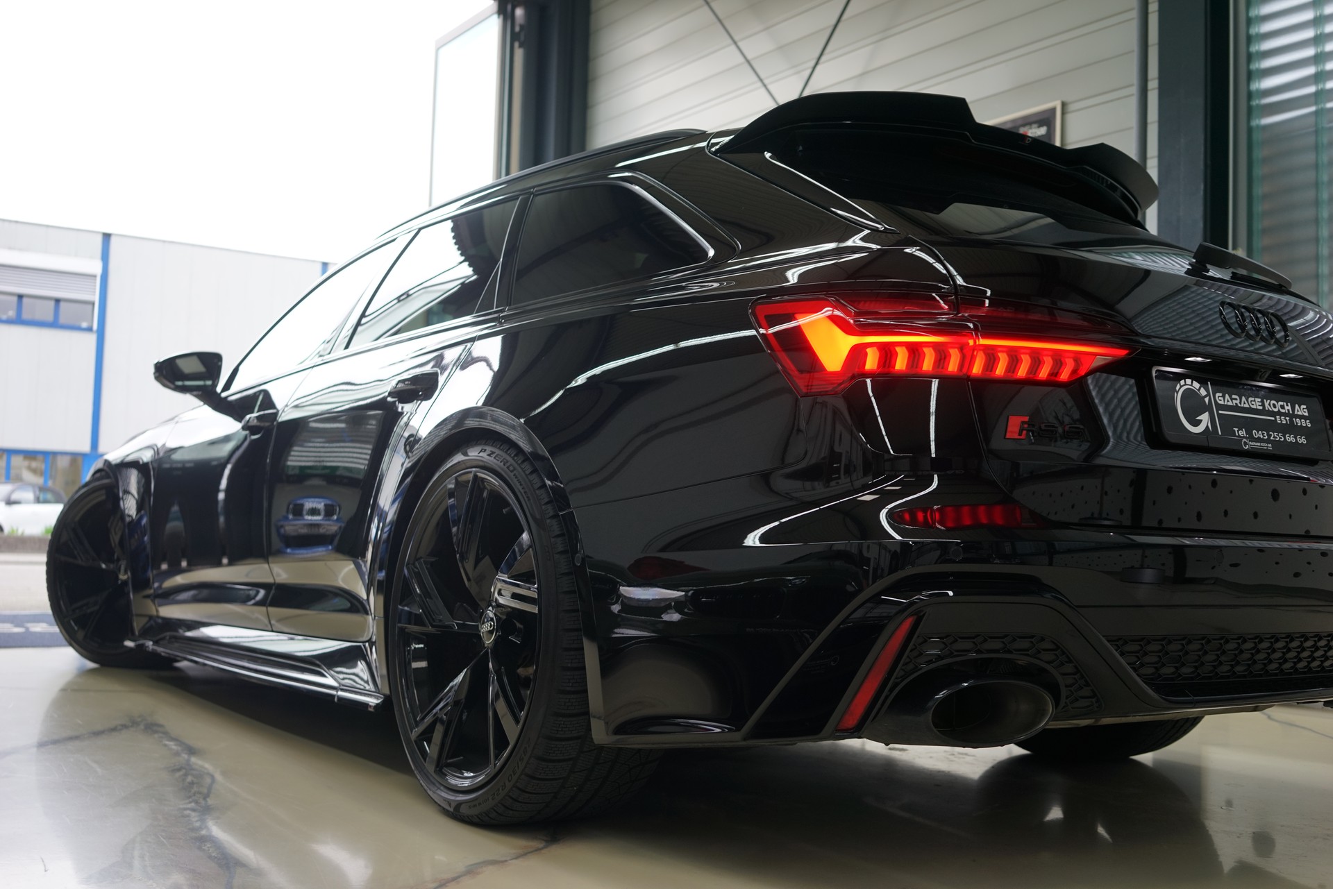 AUDI RS6 Avant 4.0 TFSI V8 quattro-image-5