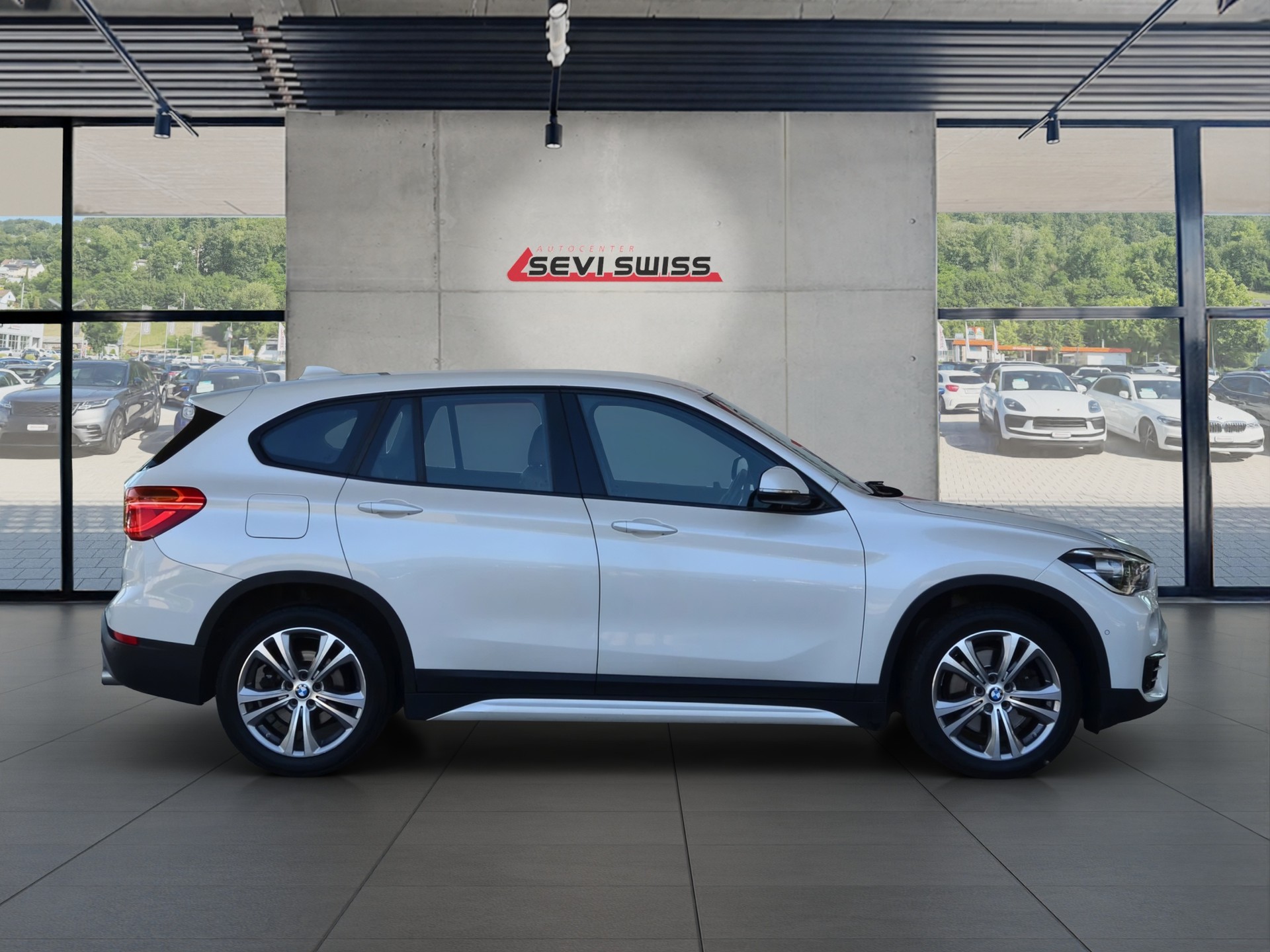 BMW X1 xDrive 20d Steptronic*Ab MFK,1 Jahr oder 20'000km Garantie*-image-1