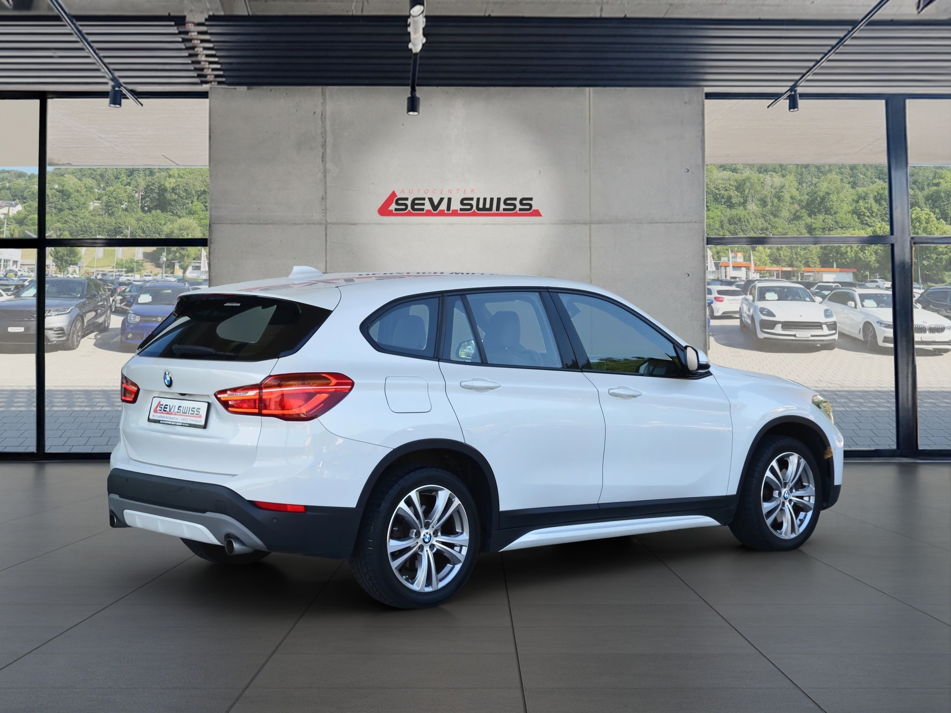 BMW X1 xDrive 20d Steptronic*Ab MFK,1 Jahr oder 20'000km Garantie*-image-2