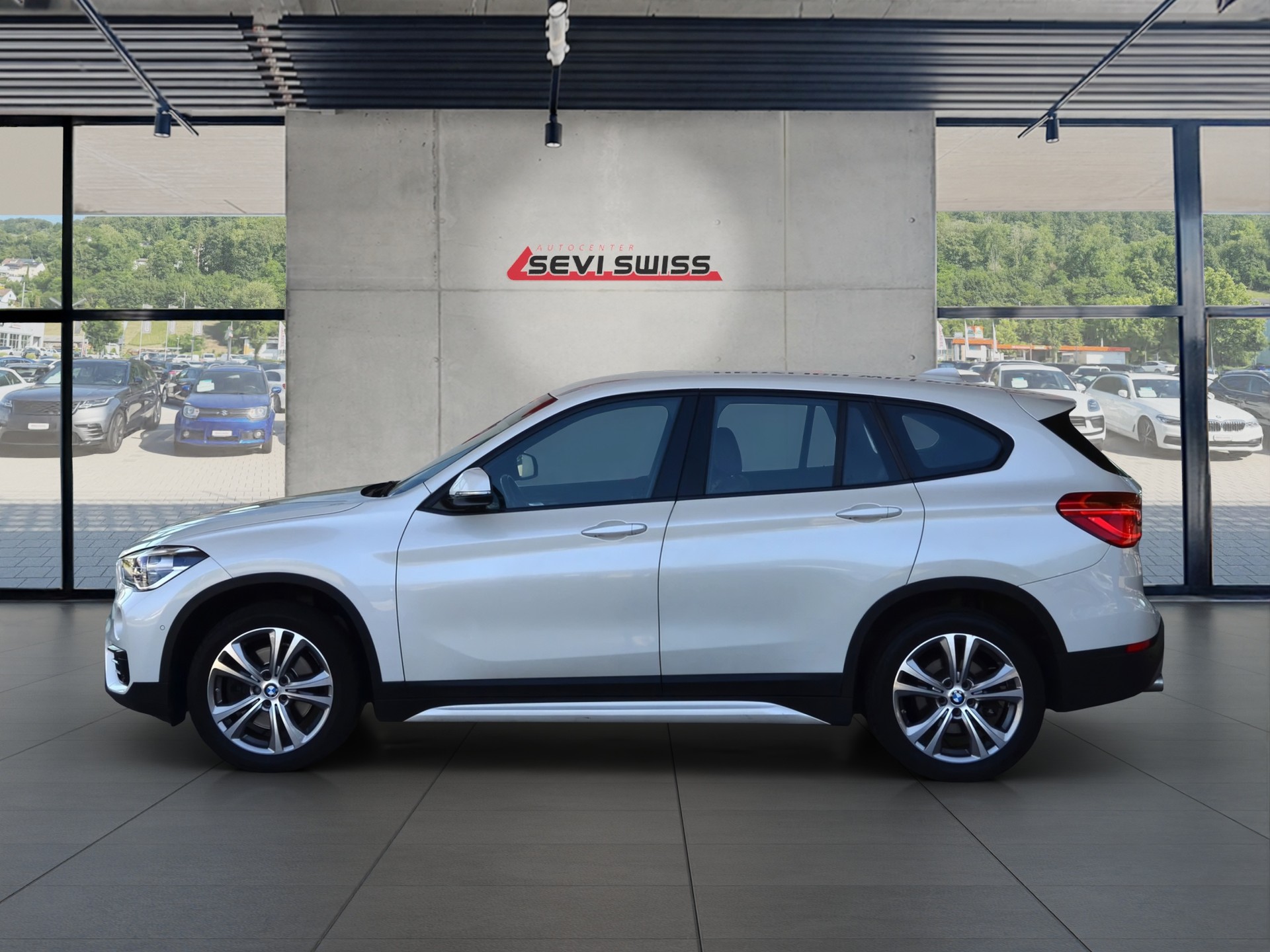 BMW X1 xDrive 20d Steptronic*Ab MFK,1 Jahr oder 20'000km Garantie*-image-4