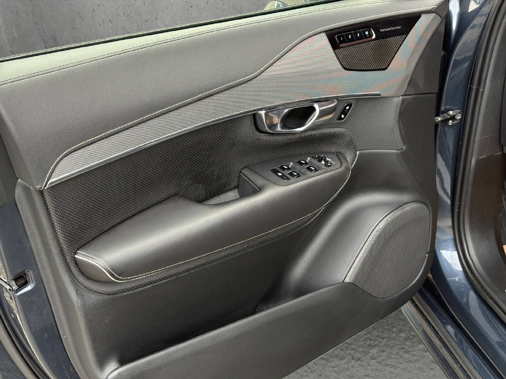 VOLVO XC90 2.0 T8 TE R-Design 7P. eAWD-image-8