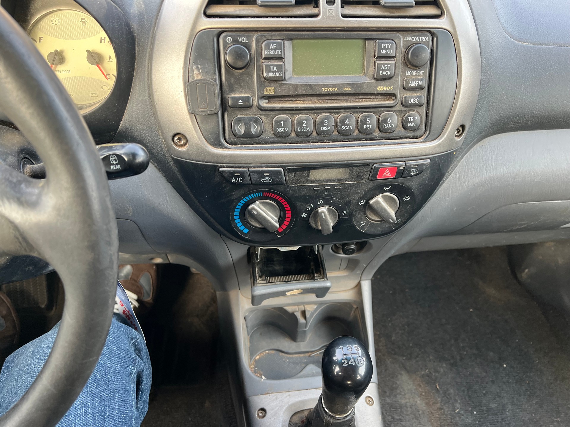TOYOTA RAV-4 2.0 16V Linea Terra-image-7