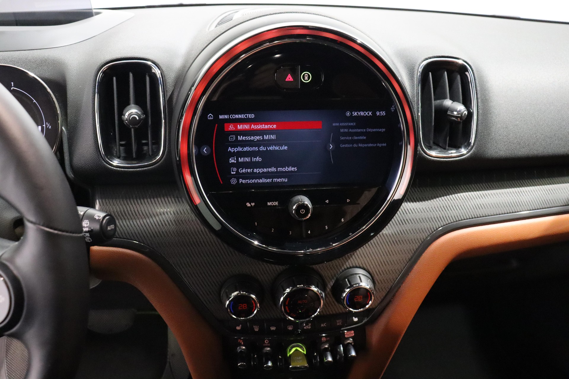 MINI Countryman F60 1.5i Cooper S E ALL4-image-16