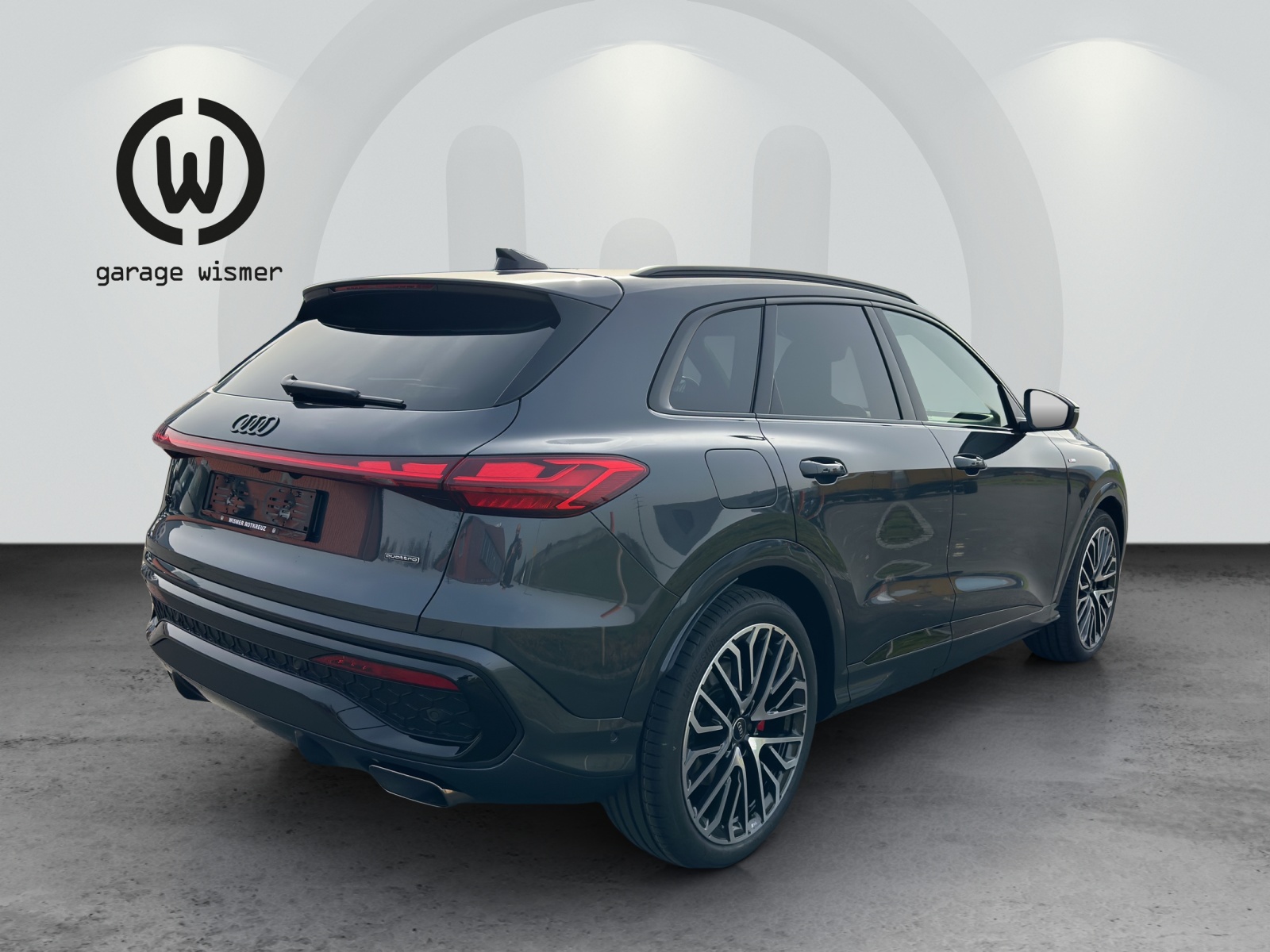 AUDI Q5 TFSI quatto 150 kW S-tronic-image-3