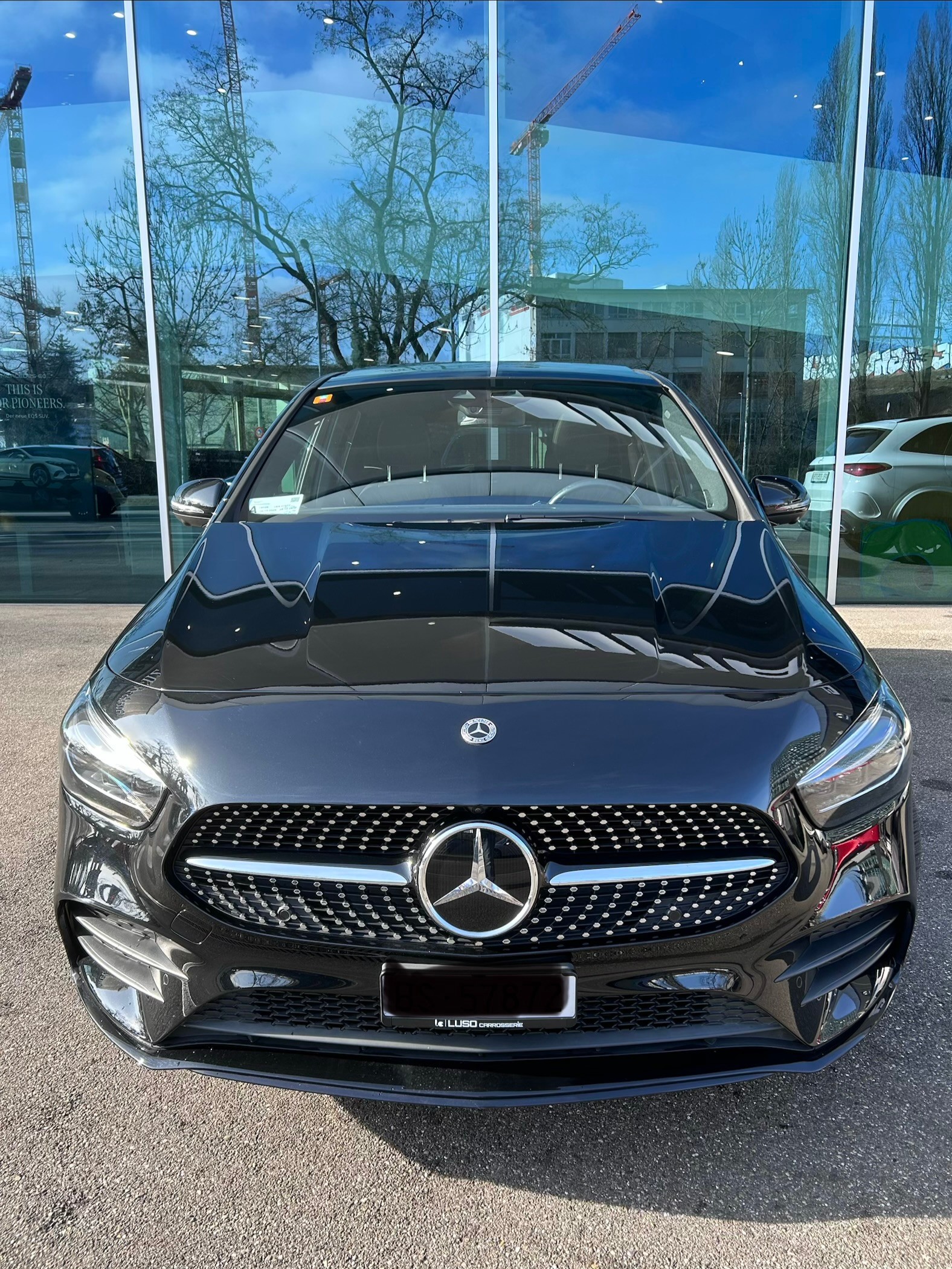 MERCEDES-BENZ B 250 e AMG Line 8G-DCT-image-0