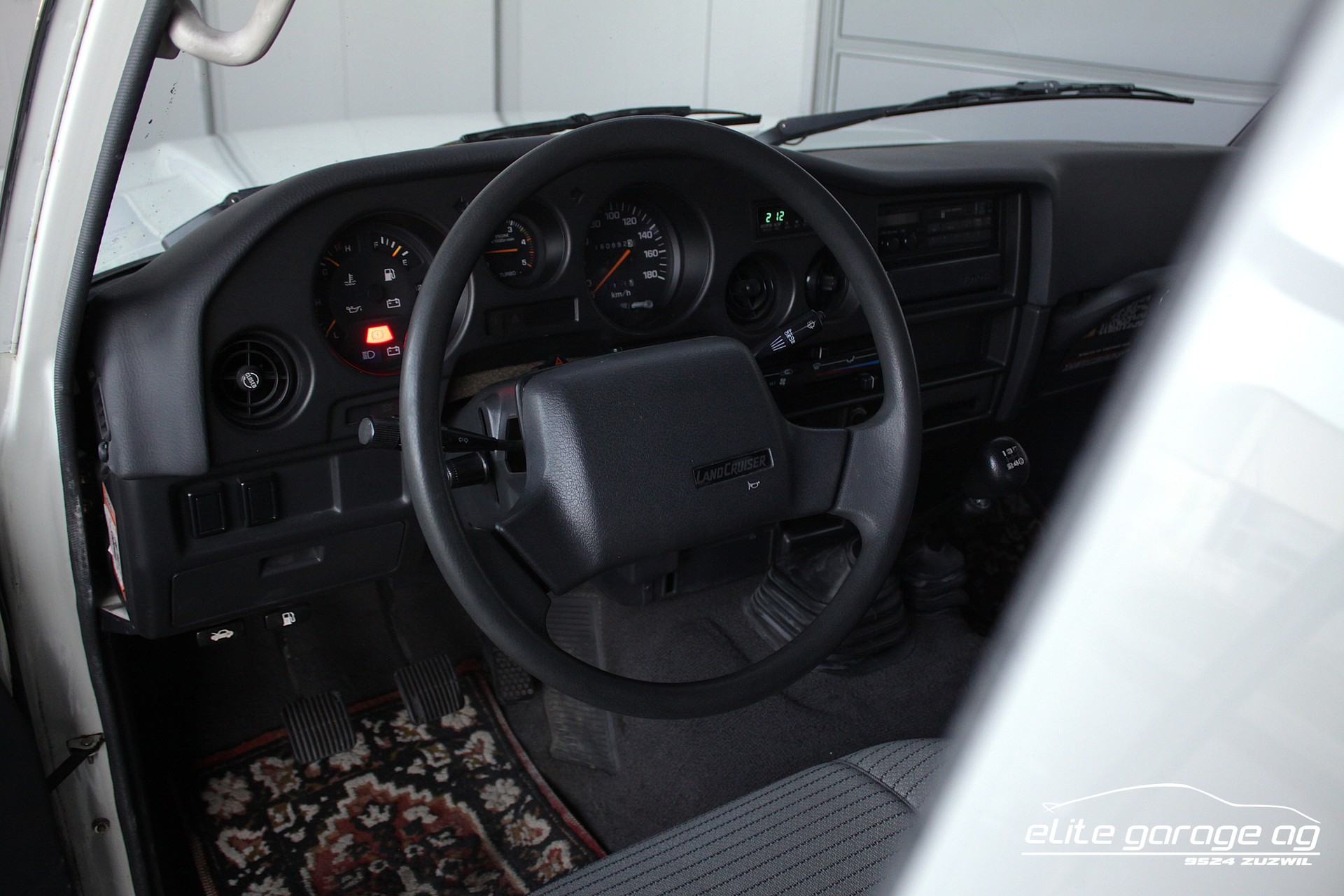TOYOTA Land Cruiser HJ 61 Station G TD-image-14