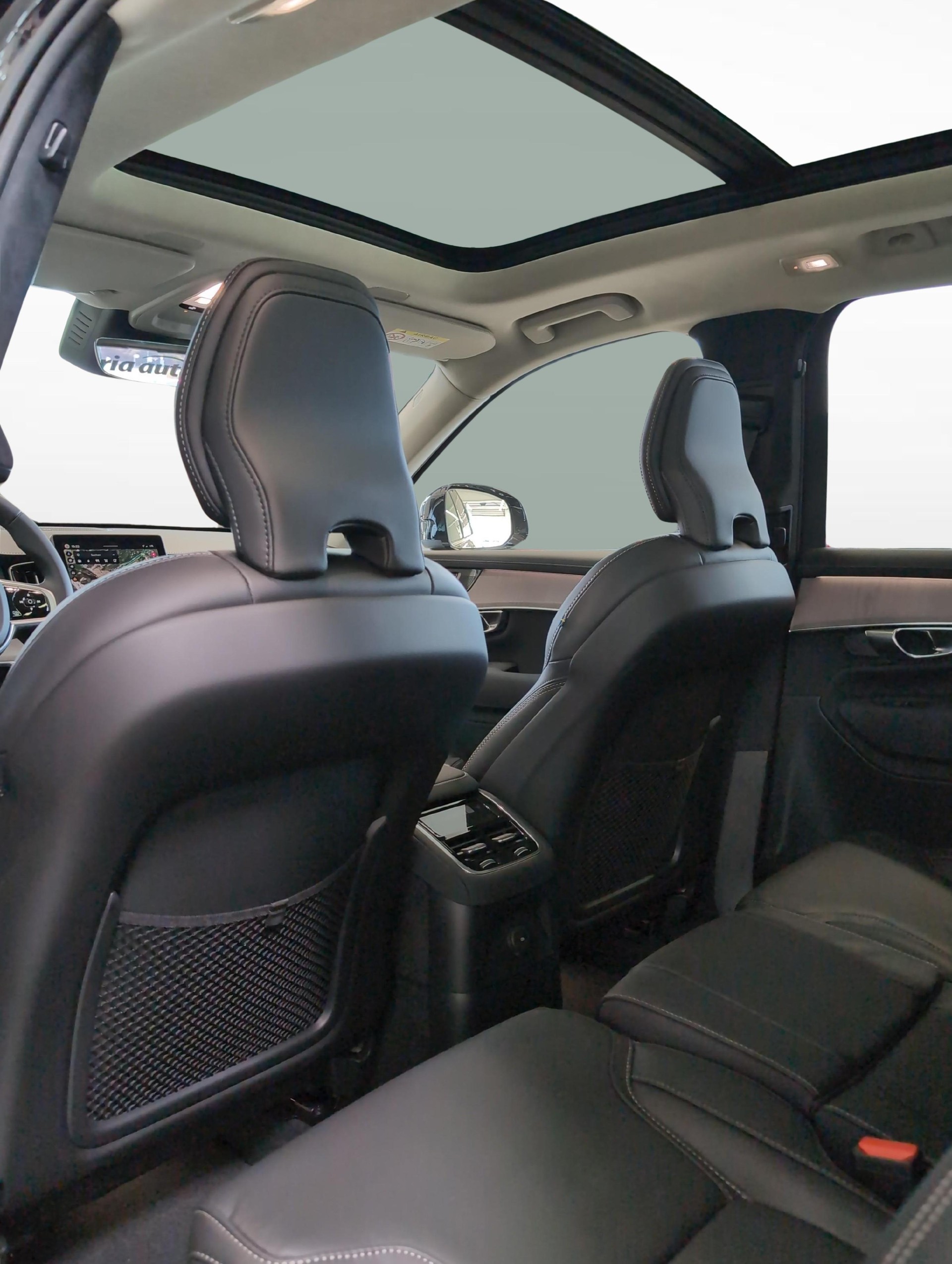 VOLVO XC90 2.0 T8 TE Ultra Bright eAWD-image-14