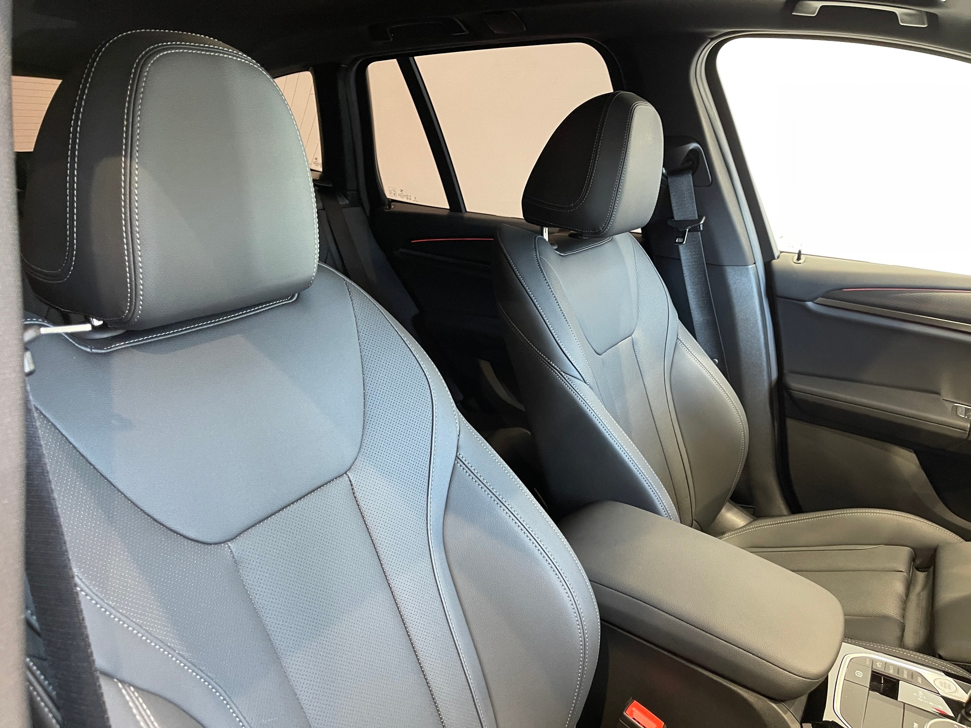 BMW X3 xDrive 20i M Sport *FACELIFT*-image-15
