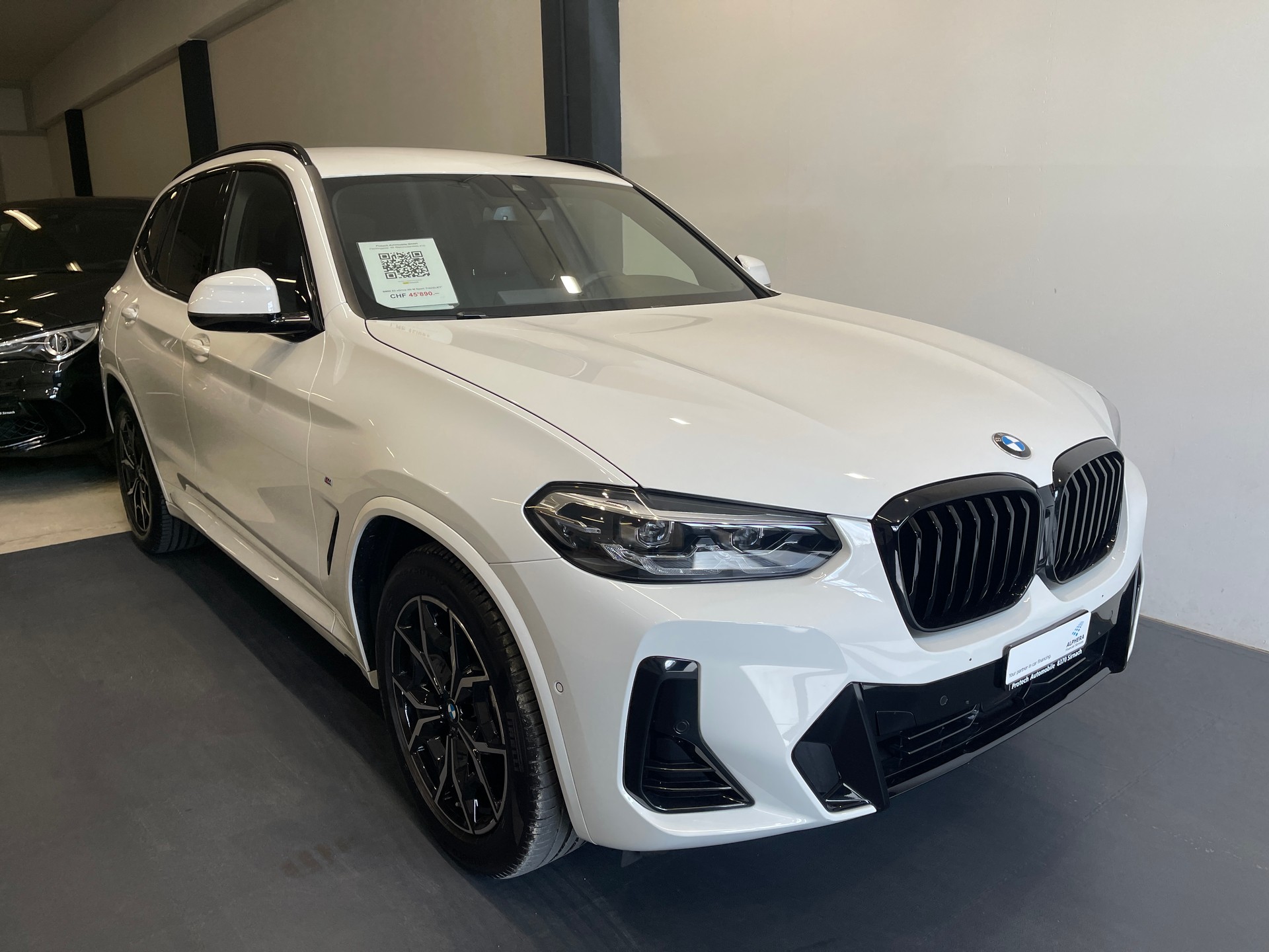 BMW X3 xDrive 20i M Sport *FACELIFT*-showroom-element-3