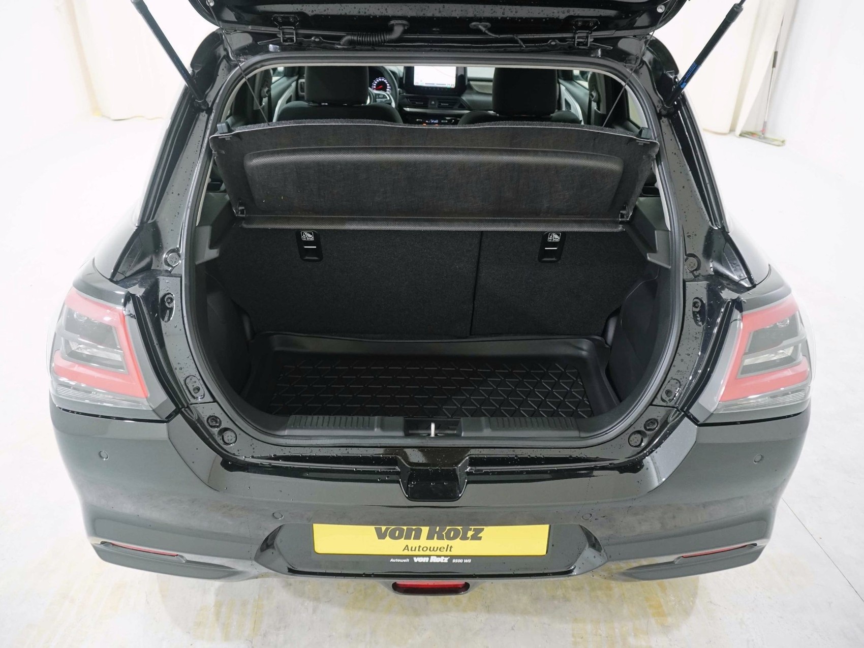 SUZUKI Swift 1.2 Tradizio Top Hybrid 4x4-image-18