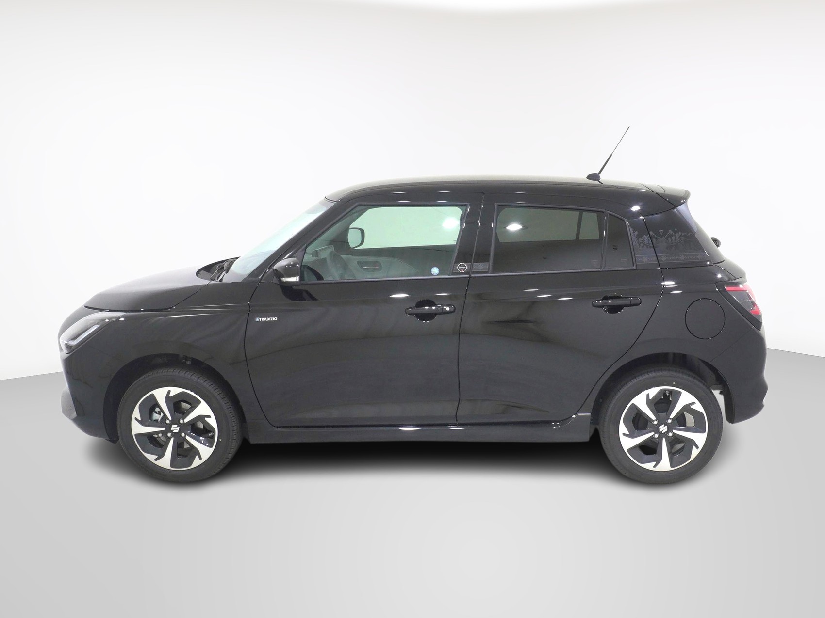 SUZUKI Swift 1.2 Tradizio Top Hybrid 4x4-image-1