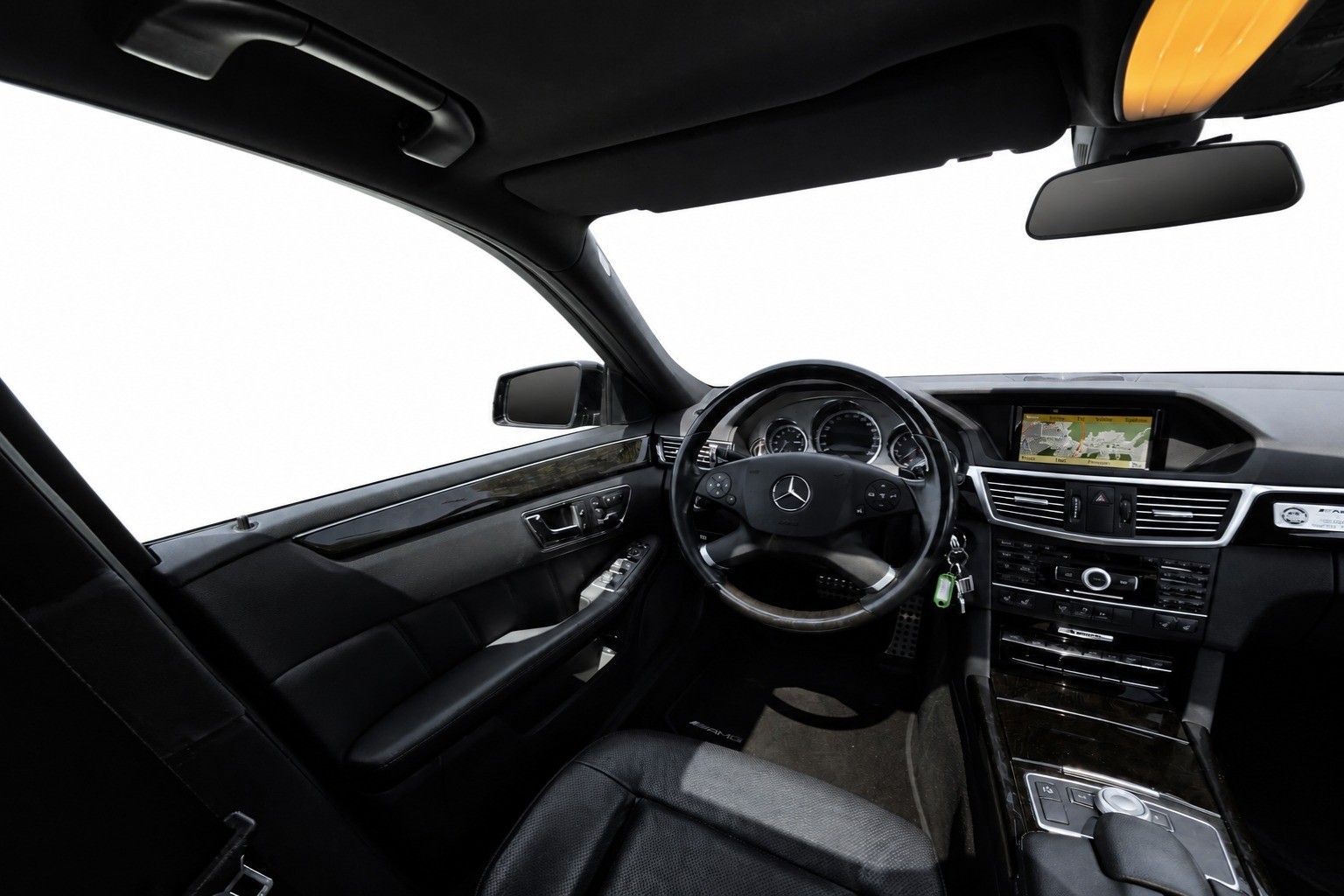 MERCEDES-BENZ E 350 CGI BlueEfficiency Avantgarde 7G-Tronic-image-11