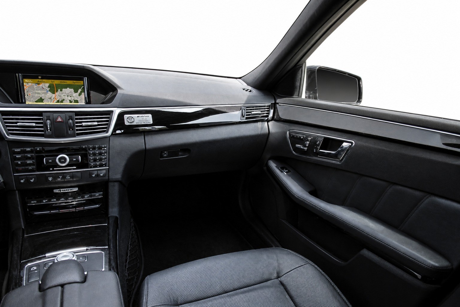MERCEDES-BENZ E 350 CGI BlueEfficiency Avantgarde 7G-Tronic-image-12