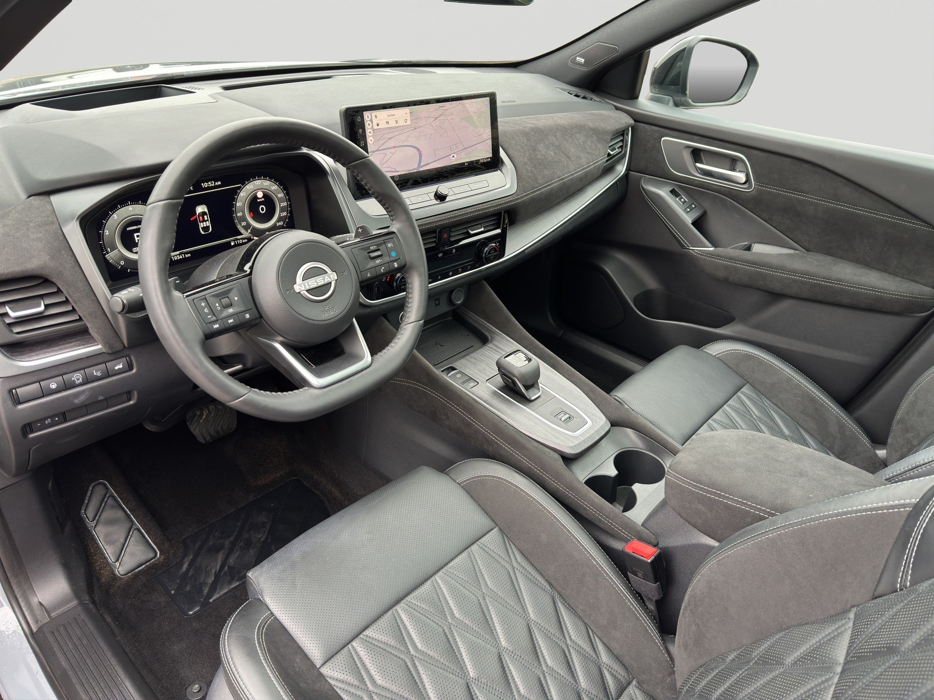 NISSAN Qashqai 1.3 DIG-T MHEV Tekna+ Xtronic-image-6
