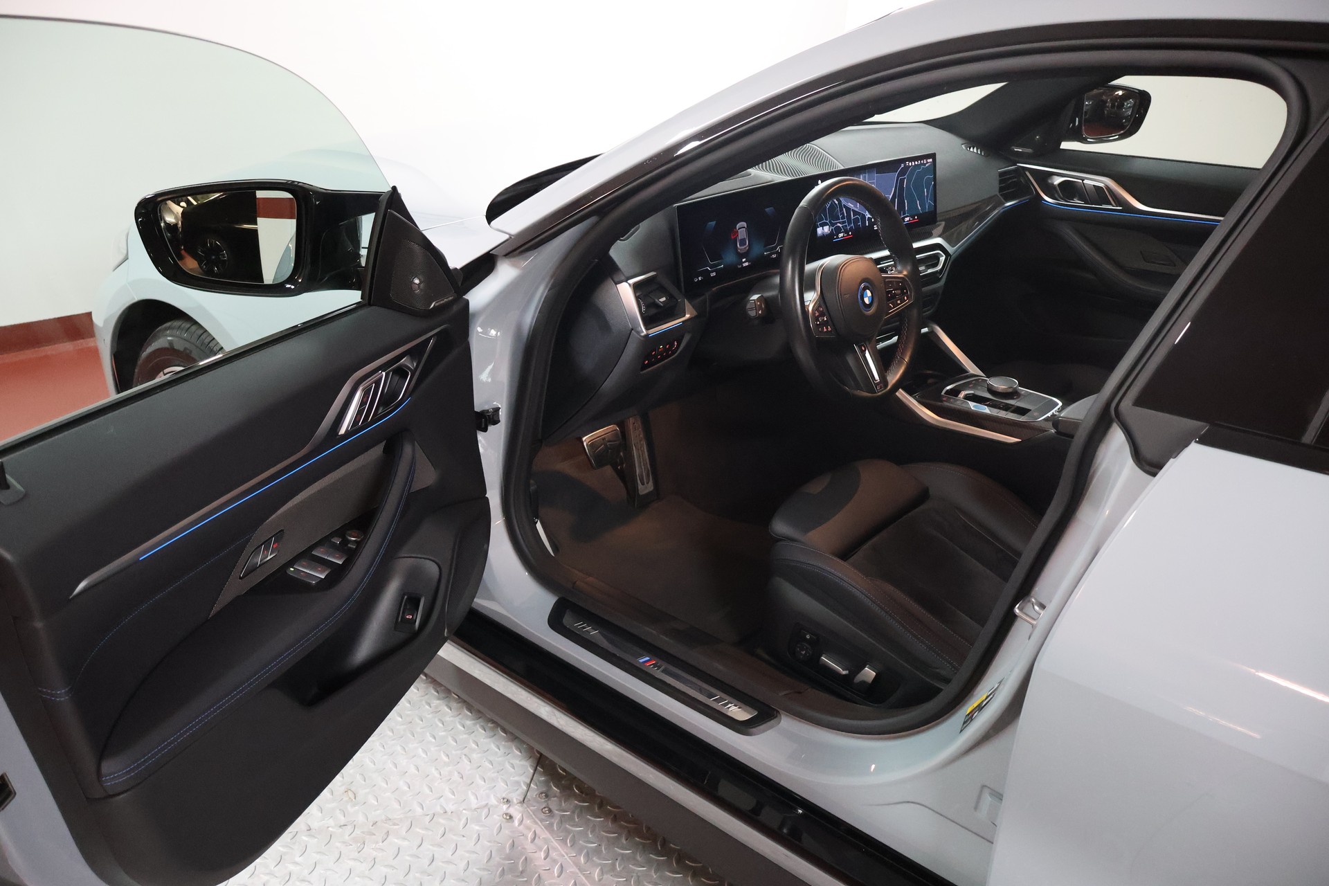 BMW i4 M50 M Sport Pro-image-5