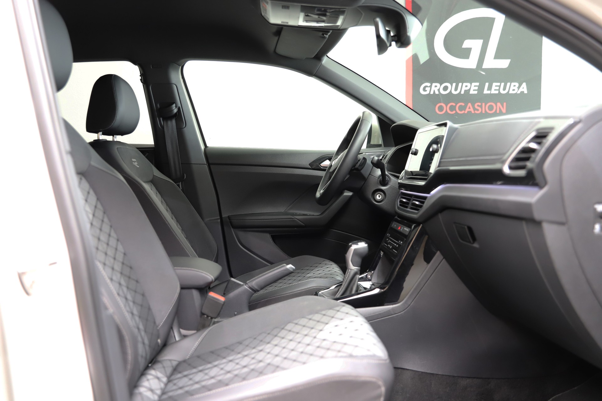 VW T-Cross 1.0 TSI EVO R-Line DSG-image-8