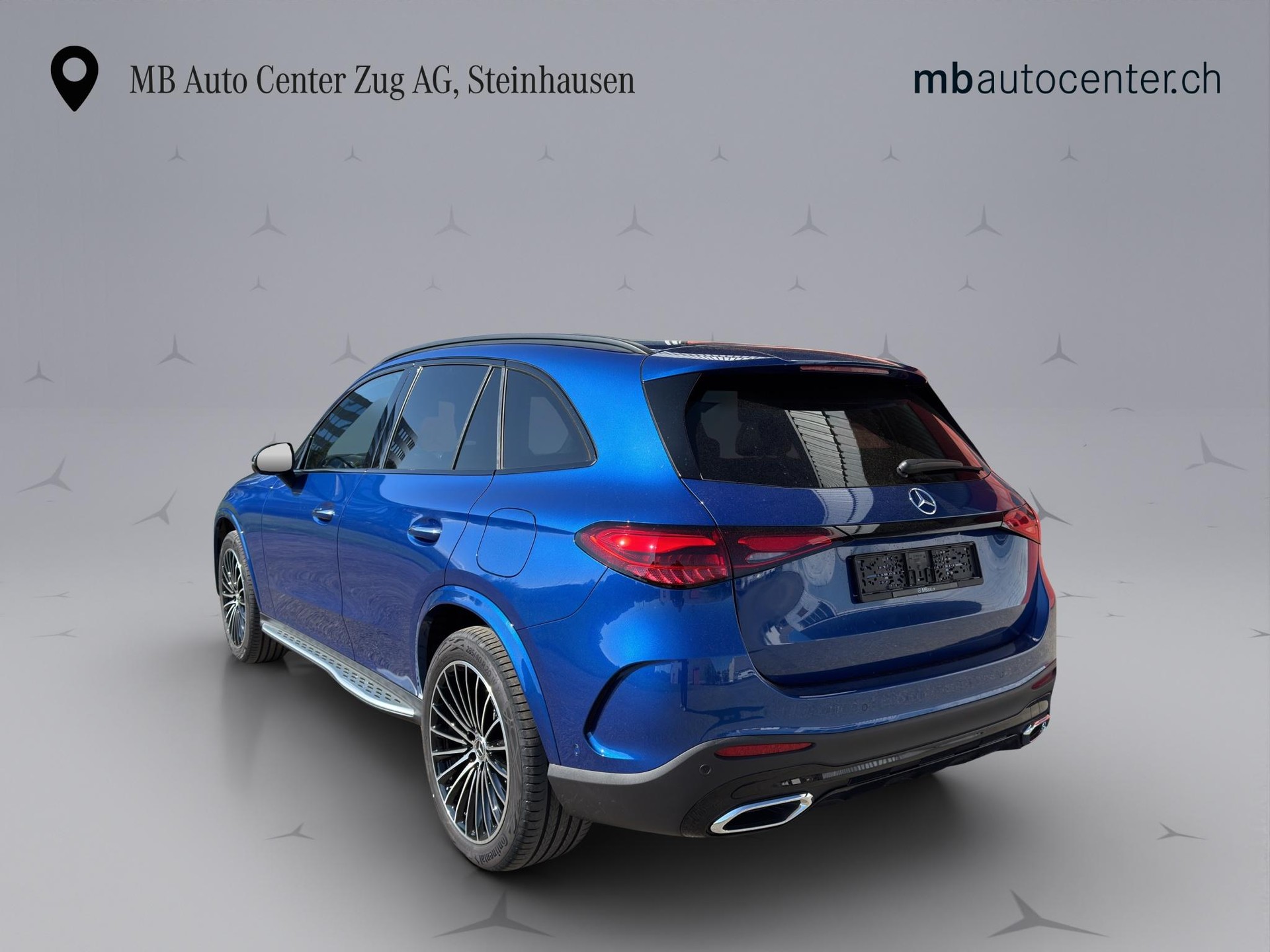MERCEDES-BENZ GLC 400 e EQ Star AMG Line 4matic-image-4