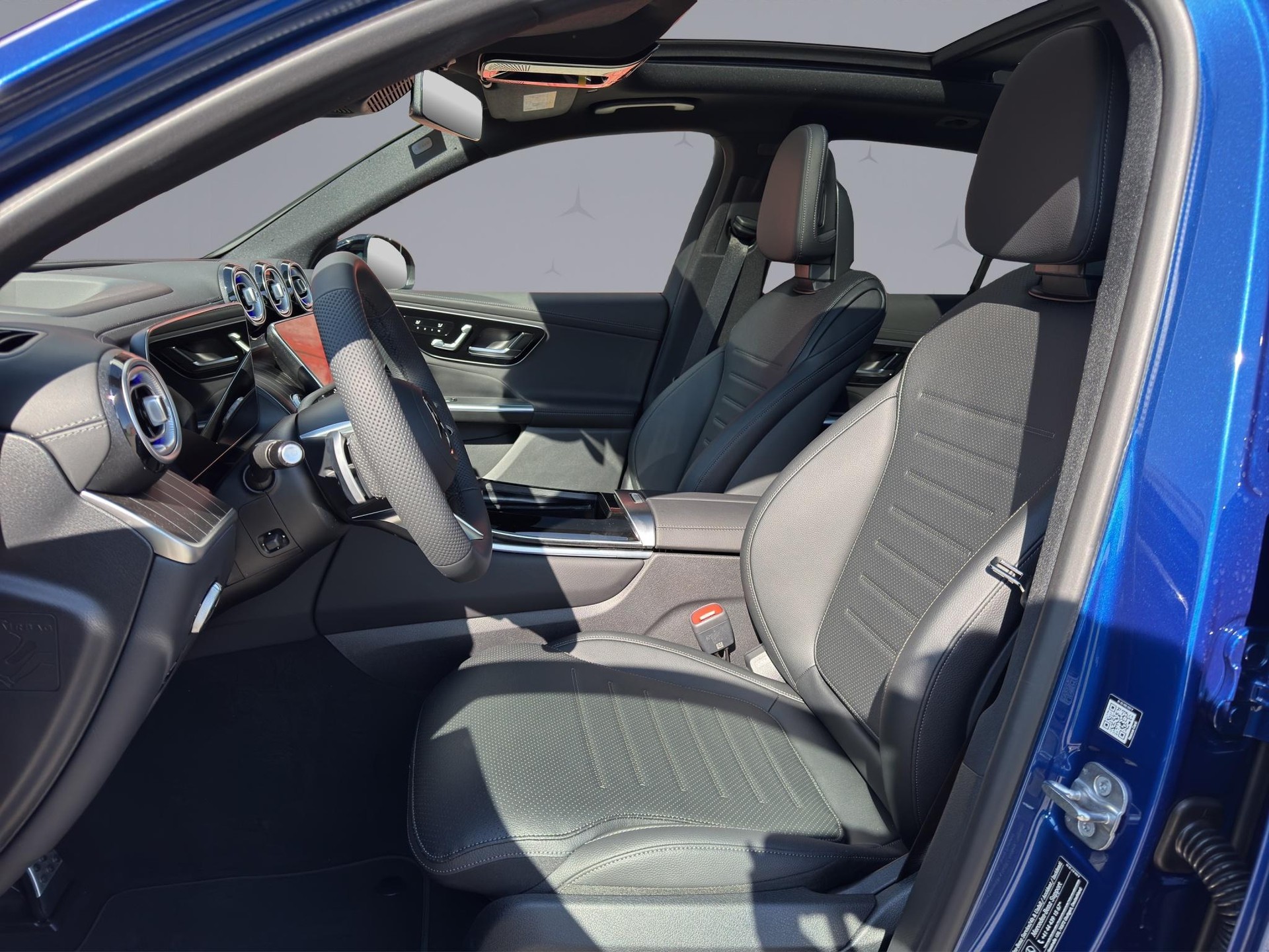 MERCEDES-BENZ GLC 400 e EQ Star AMG Line 4matic-image-10