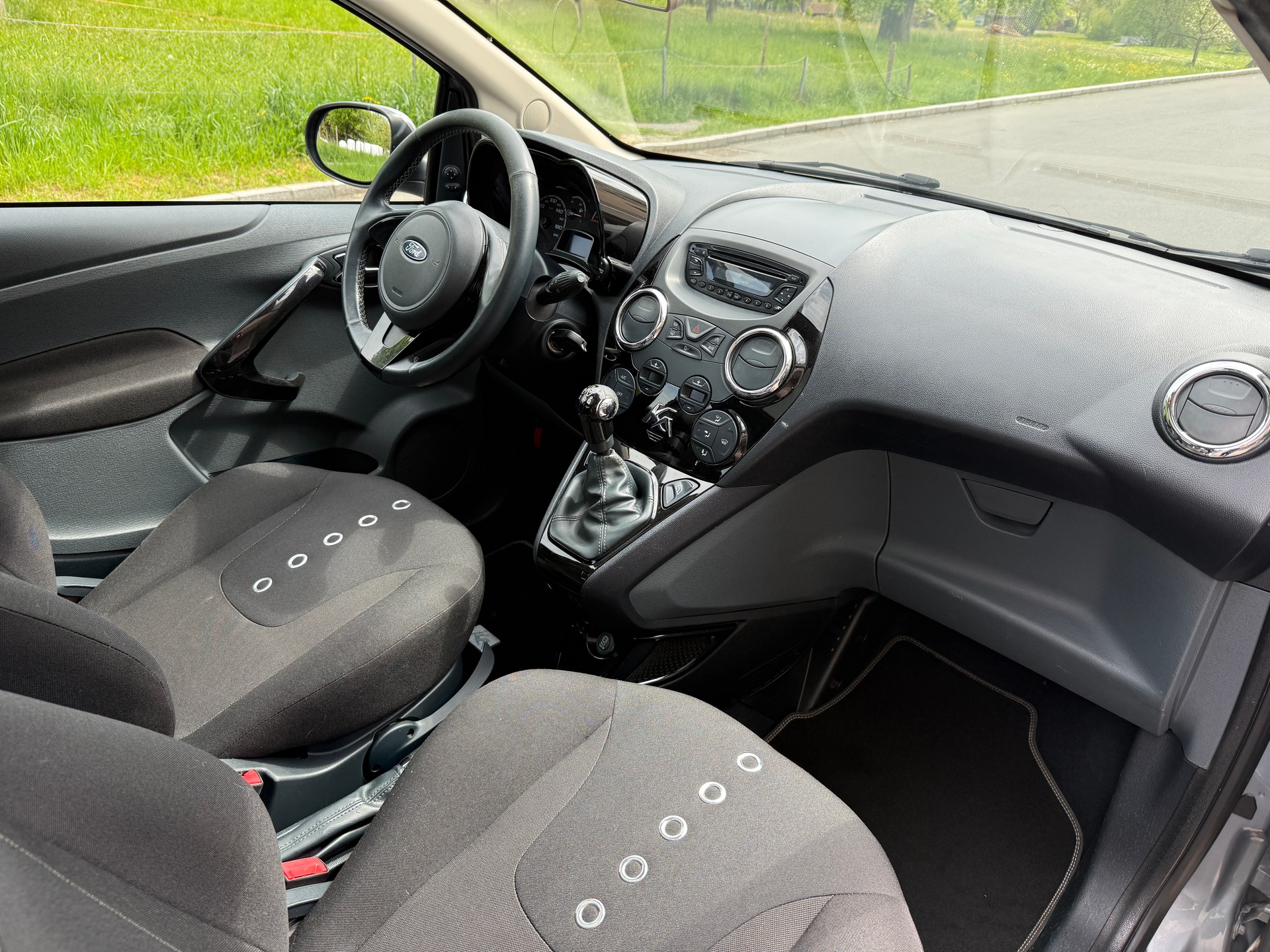 FORD Ka 1.25 Individual-image-13