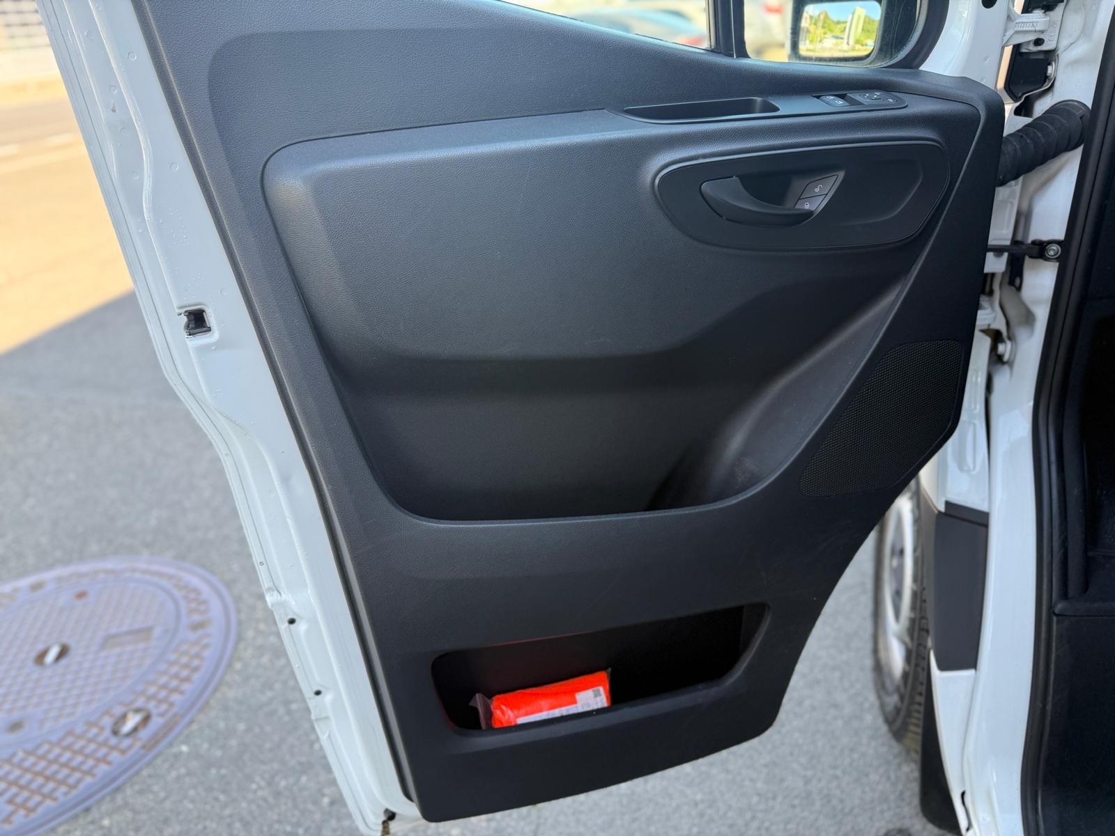 MERCEDES-BENZ Sprinter 315 CDI Standard Worker 9G-TRONIC FWD-image-10
