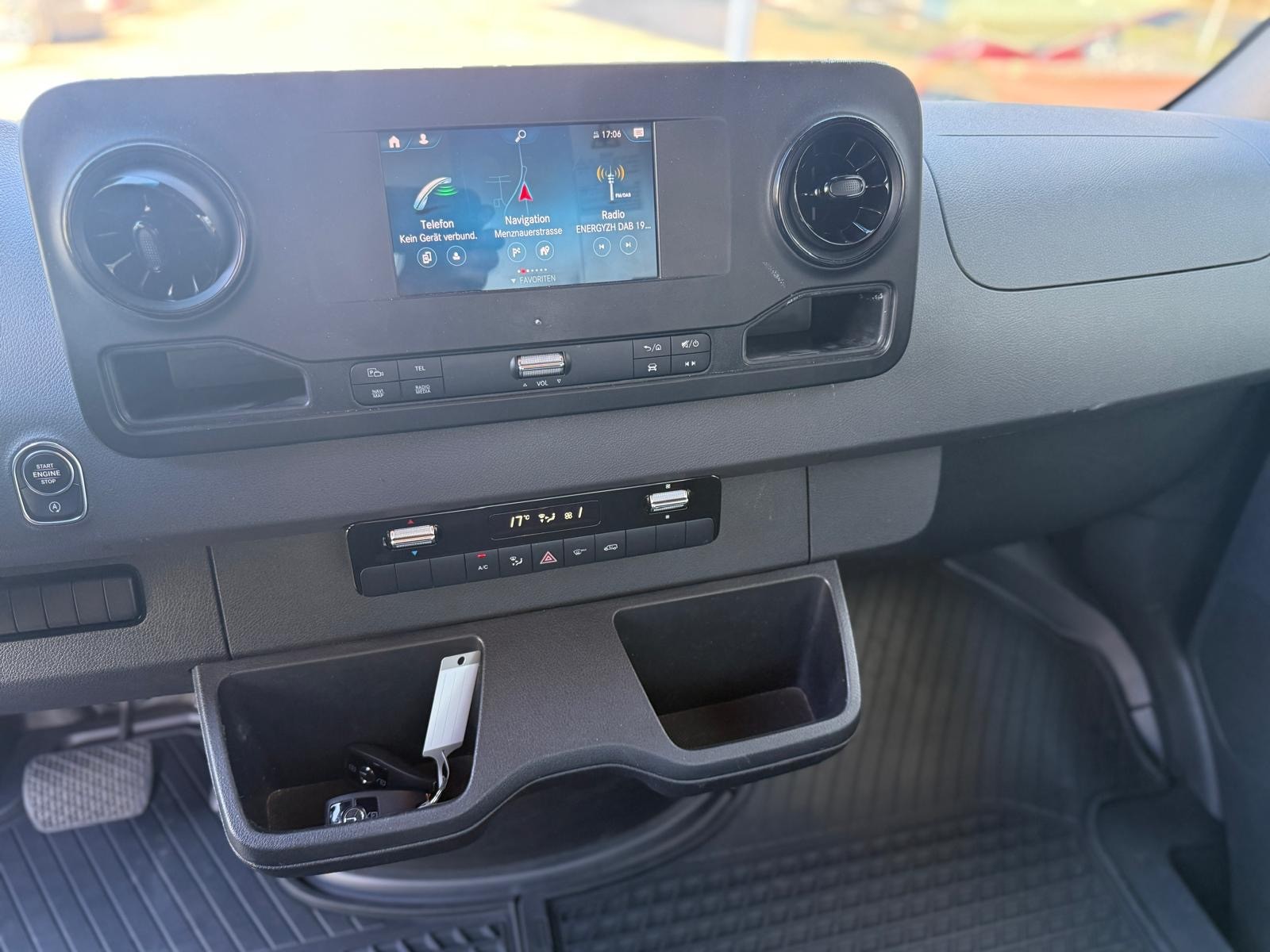 MERCEDES-BENZ Sprinter 315 CDI Standard Worker 9G-TRONIC FWD-image-7