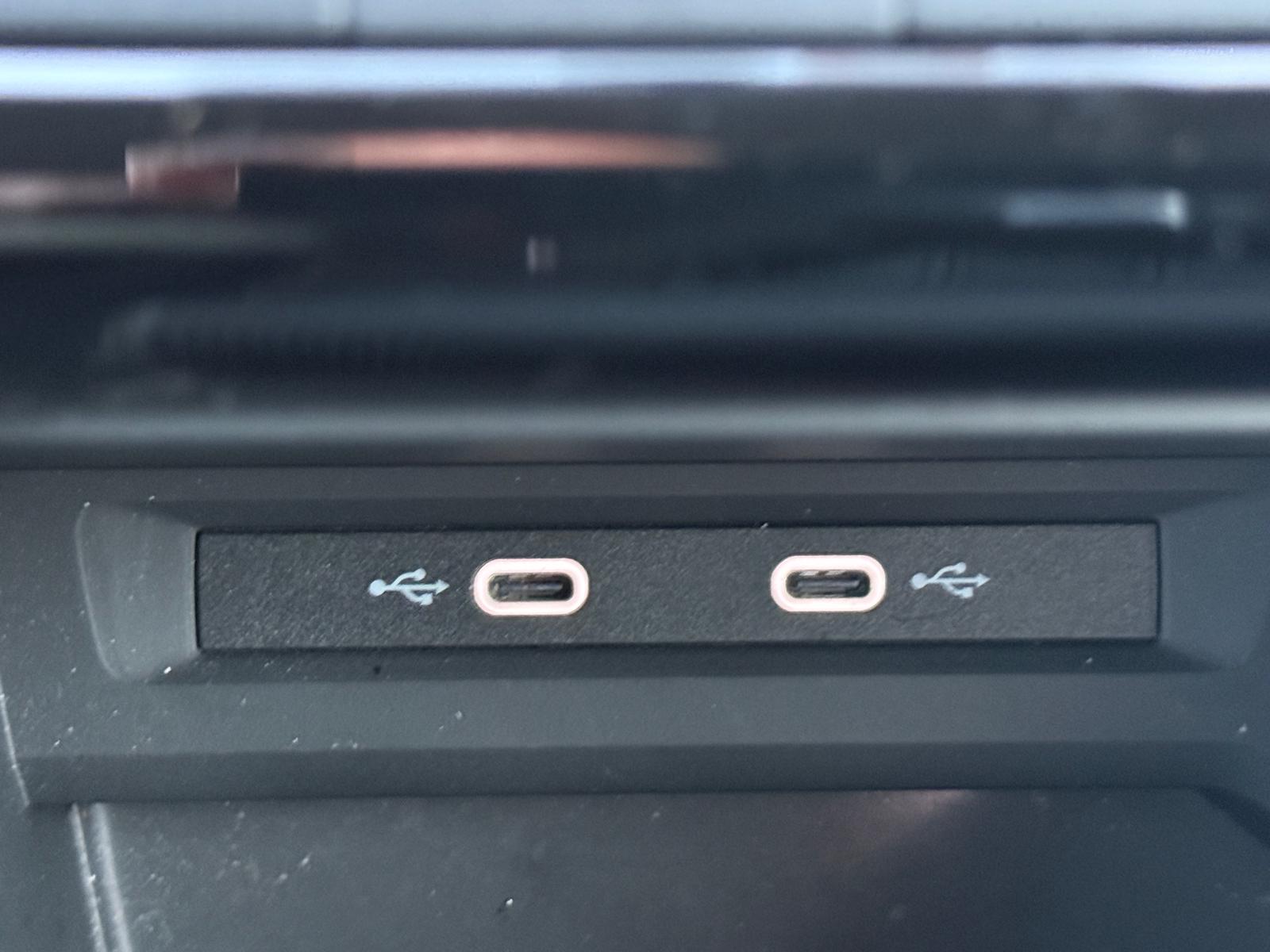 VW Touran 2.0 TDI BlueMotion Technology Comfortline DSG-image-23