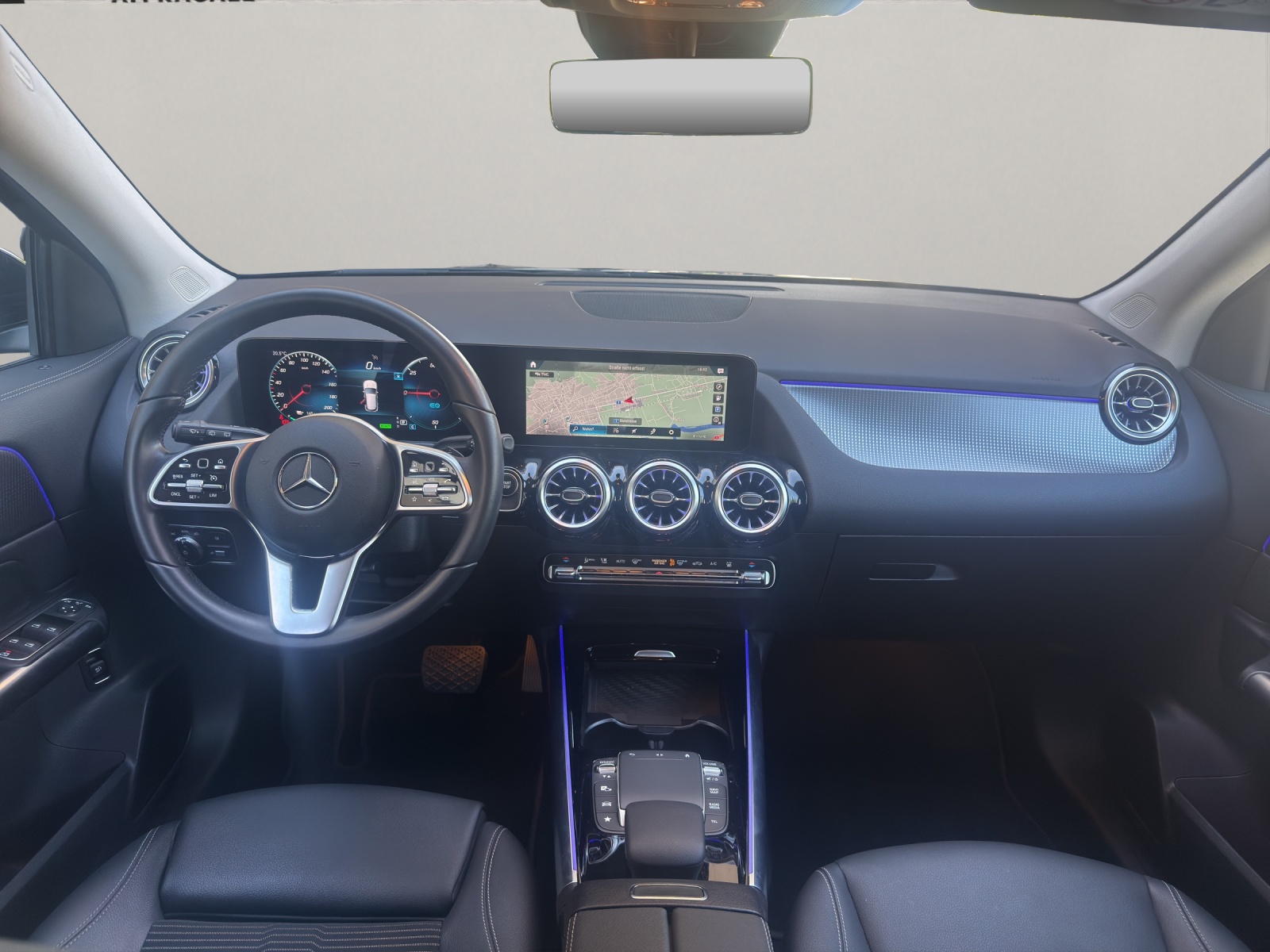 MERCEDES-BENZ EQA 250 Progressive-image-8