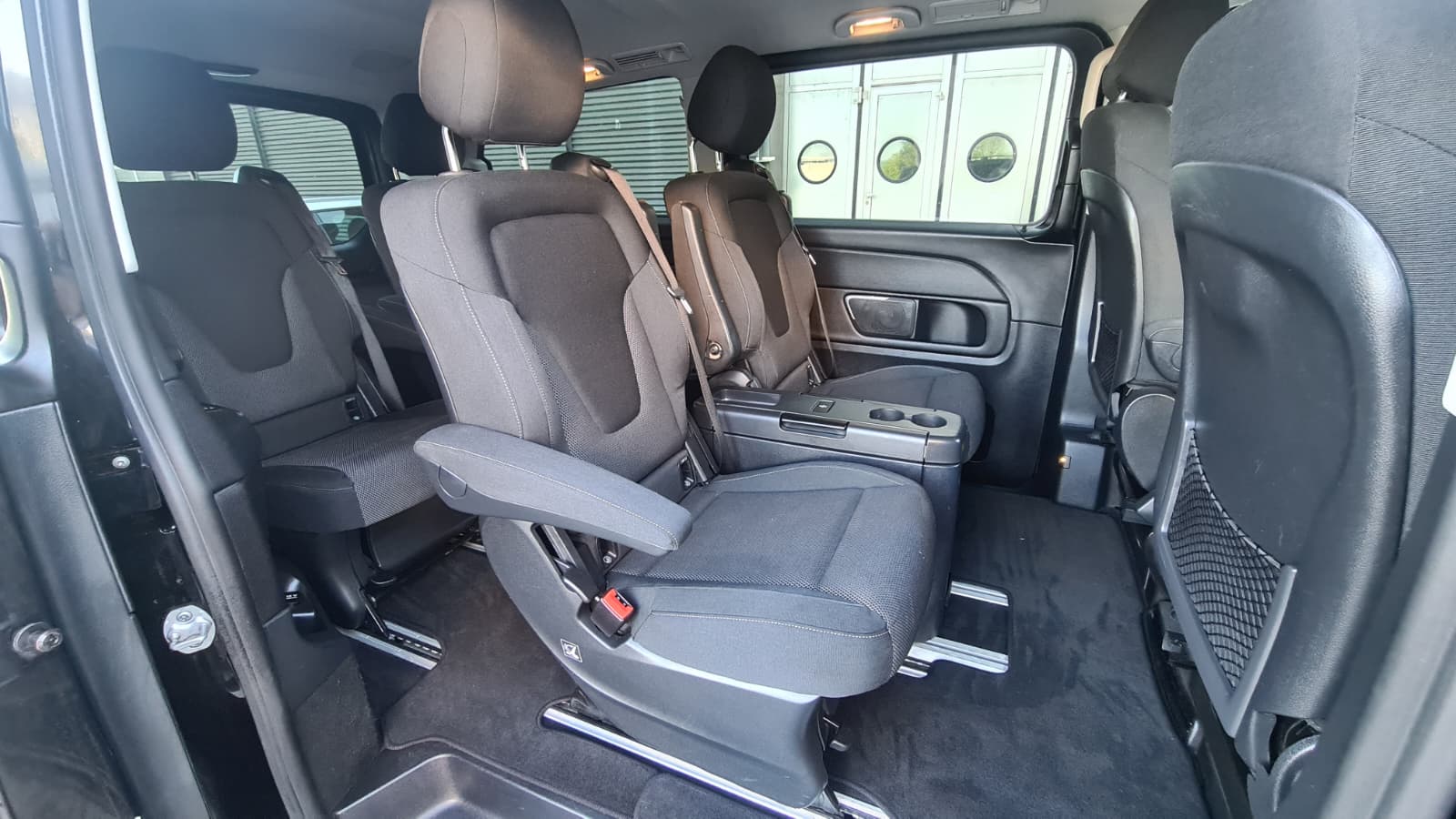 MERCEDES-BENZ V 250 d lang 7G-Tronic ** 6-Plätzer ** Gr-Navi ** RF-Kamera ** Totwinkel-Assistent ** Sitzheizung ** LTZ MFK 12.11.2024 **-image-14