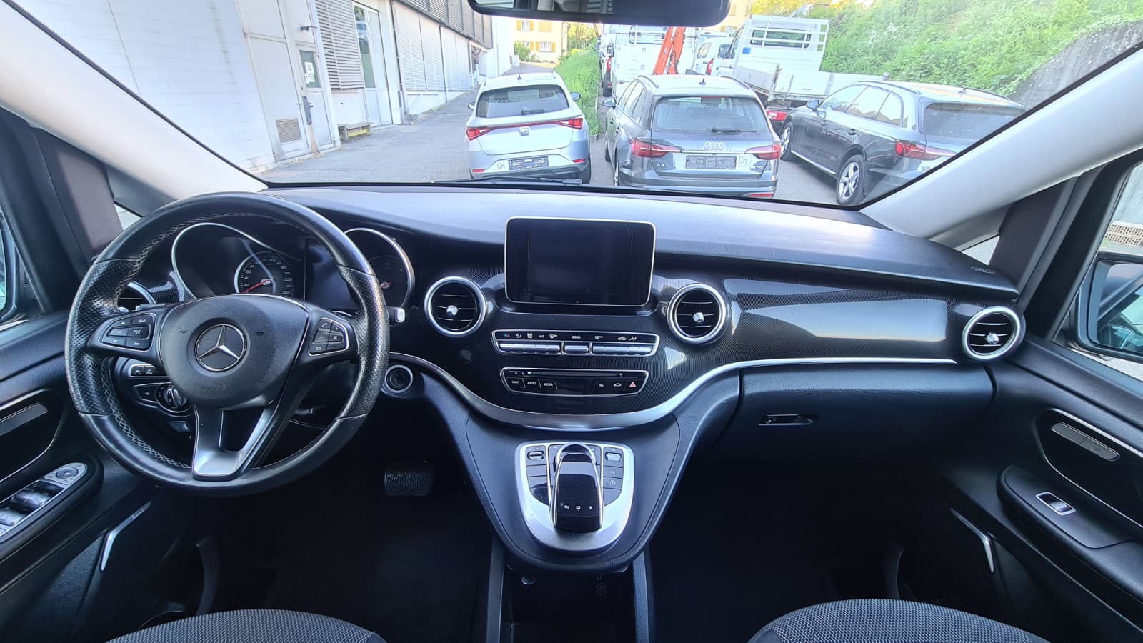 MERCEDES-BENZ V 250 d lang 7G-Tronic ** 6-Plätzer ** Gr-Navi ** RF-Kamera ** Totwinkel-Assistent ** Sitzheizung ** LTZ MFK 12.11.2024 **-image-11