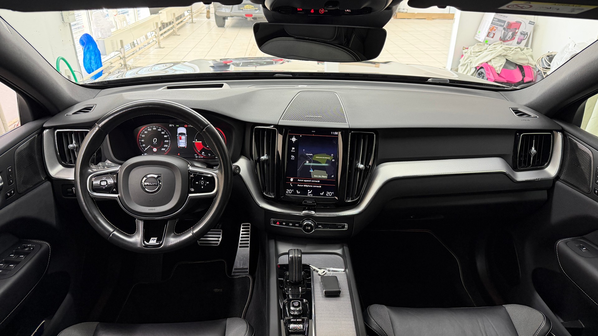 VOLVO XC60 T8 eAWD R-Design Expression Geartronic-image-7