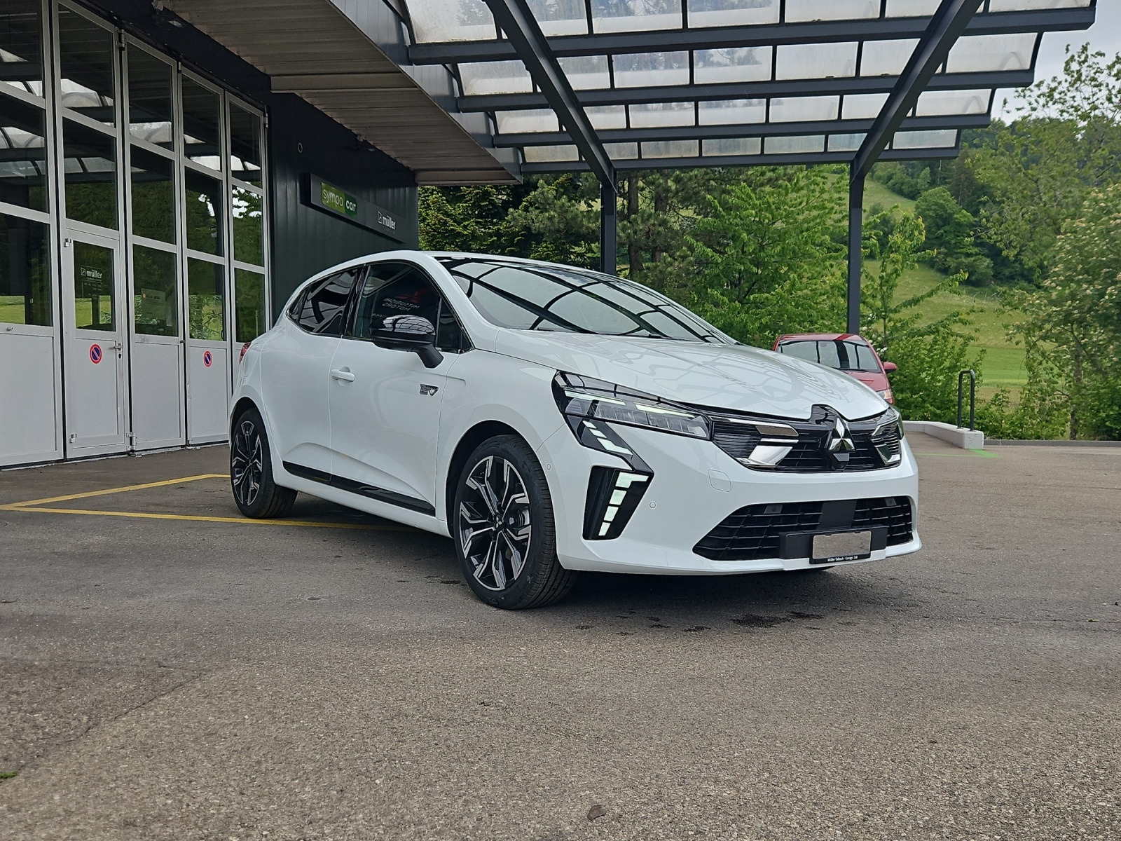 MITSUBISHI COLT 1.6 HEV Instyle-image-14