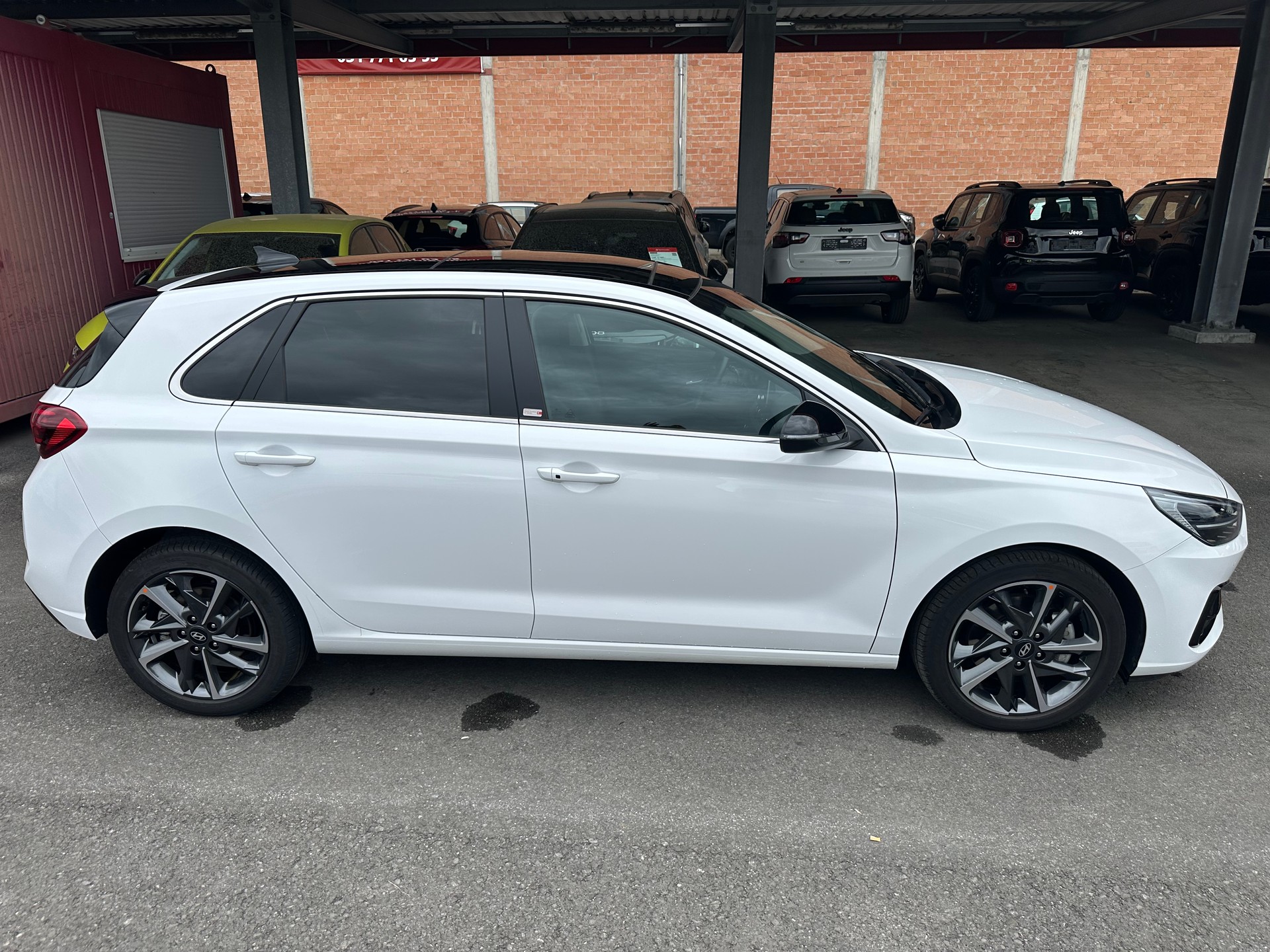 HYUNDAI i30 1.5 T-GDi Vertex 48V MH DCT-image-1