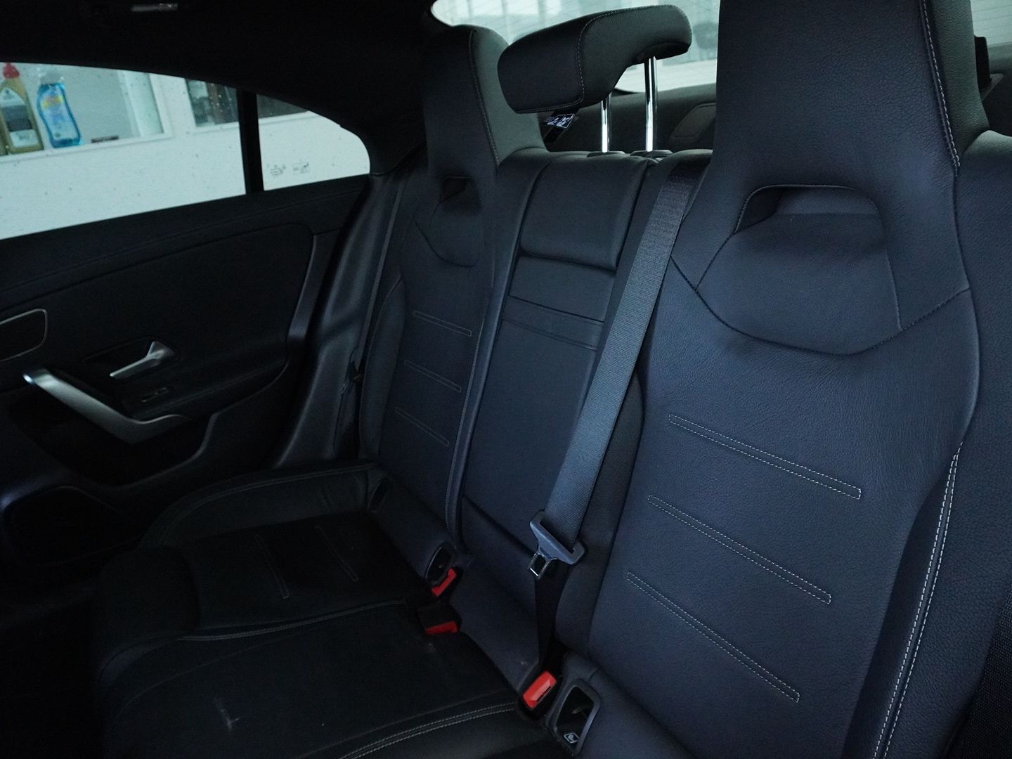 MERCEDES-BENZ CLA 45 S AMG 4Matic+ 8G-DCT-image-4