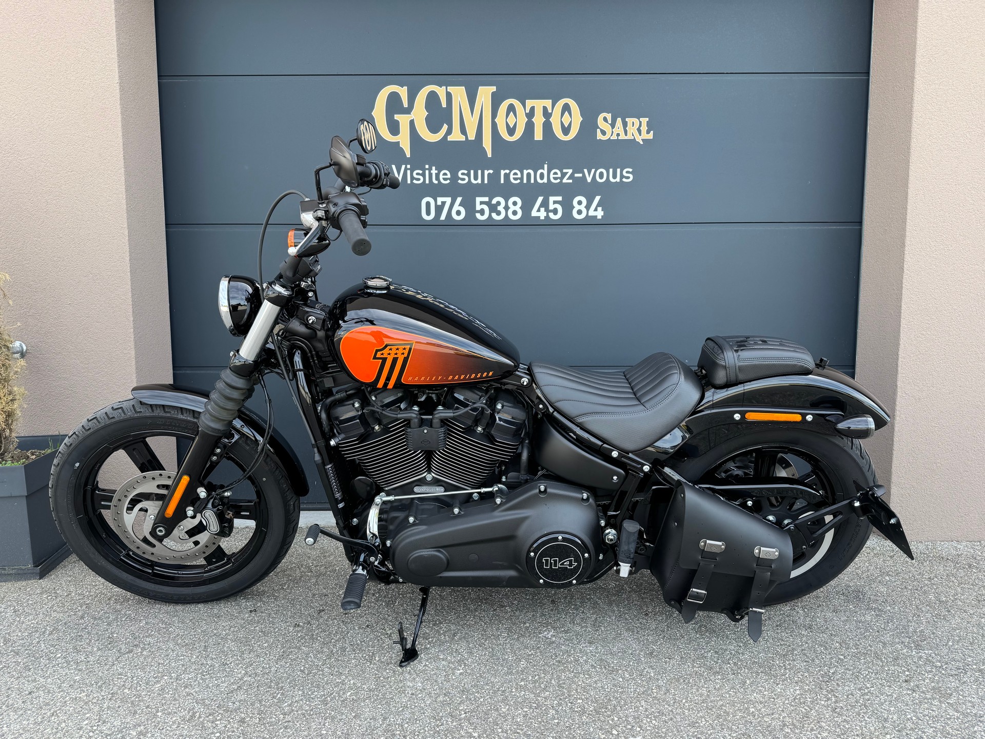 HARLEY-DAVIDSON FXBBS Street Bob 114-showroom-element-3