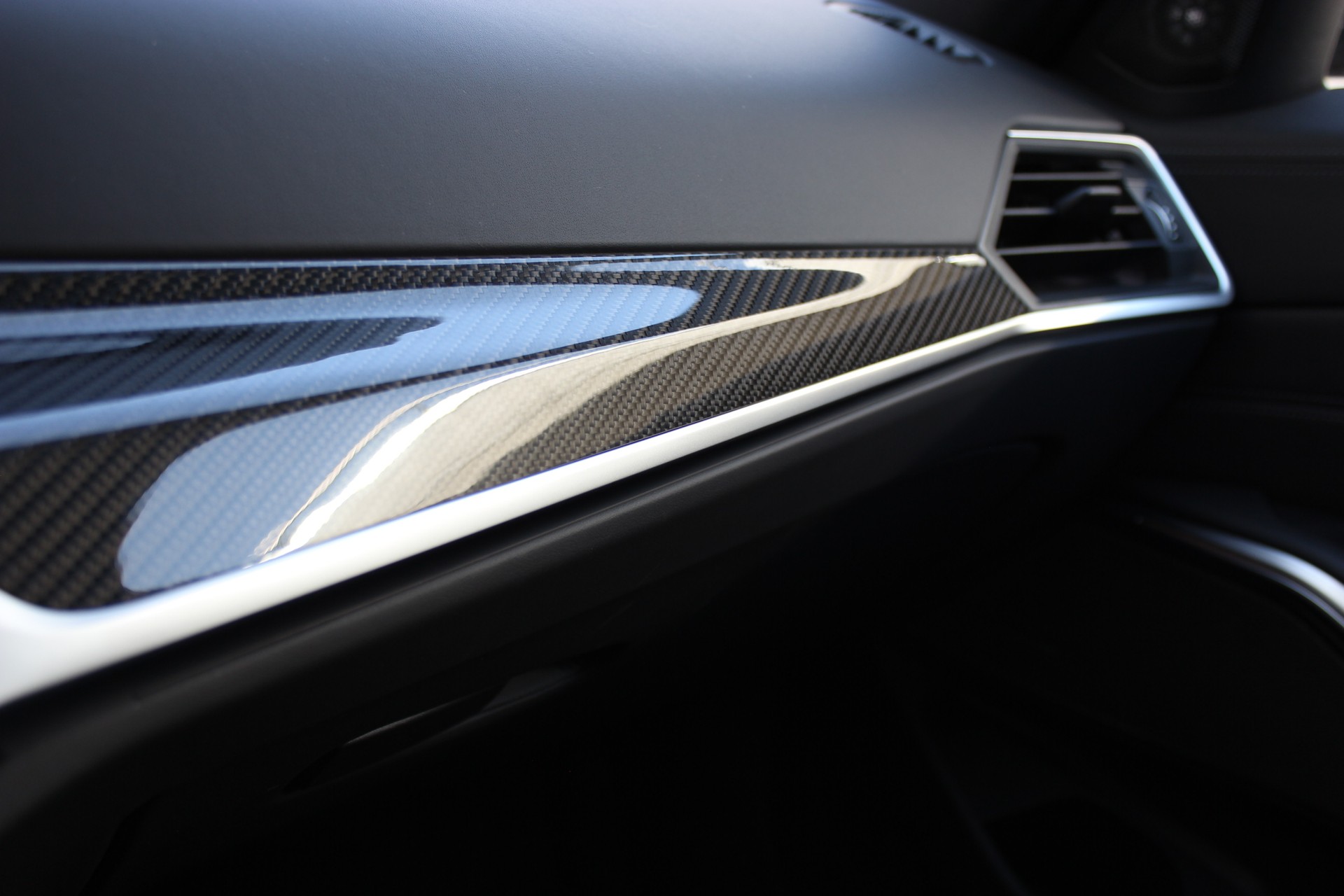 BMW M3 Competition M xDrive Touring *AVENTURINROT METALLIC*-image-13