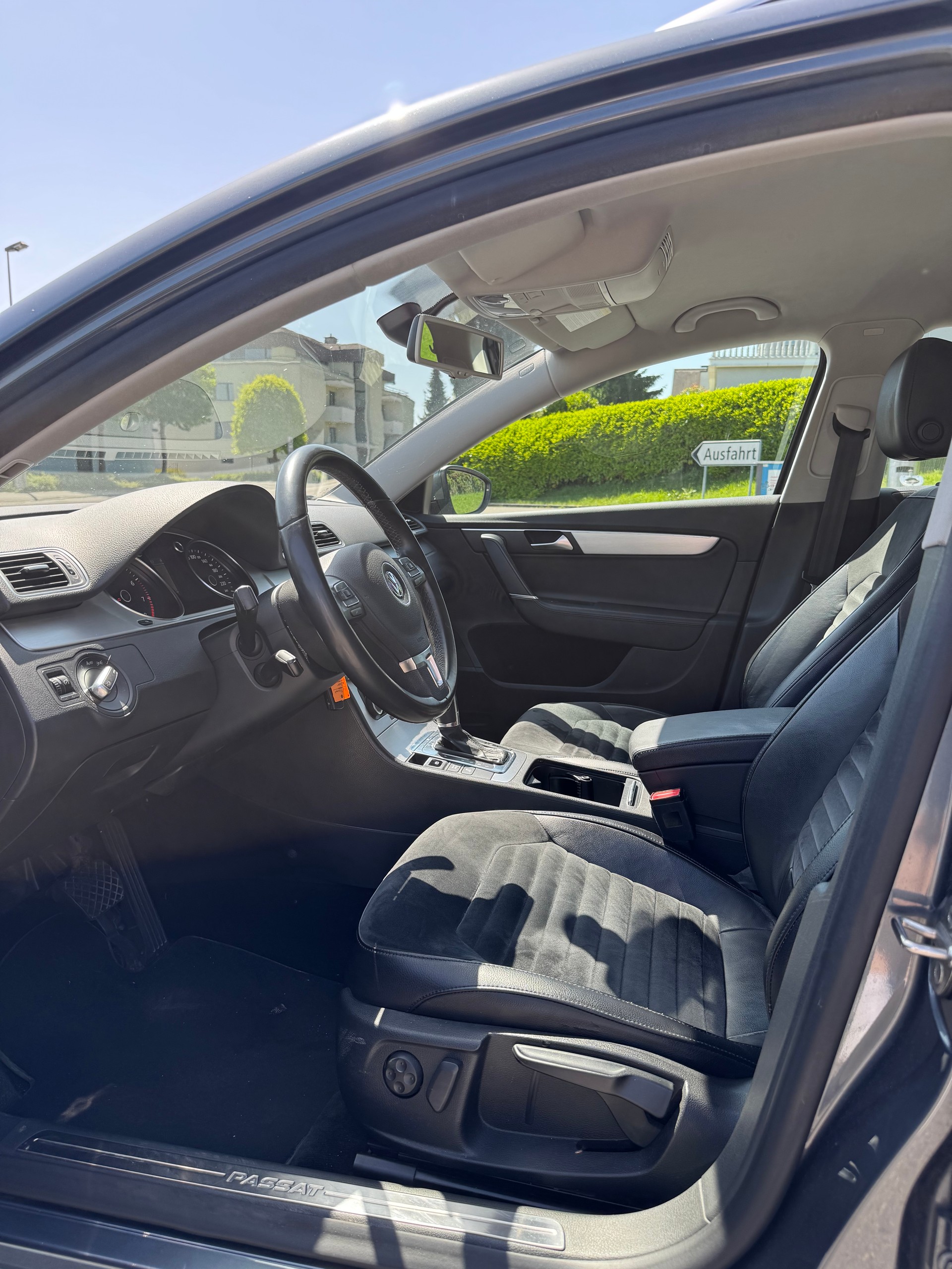 VW Passat Variant 1.8 TSI Highline DSG-image-4