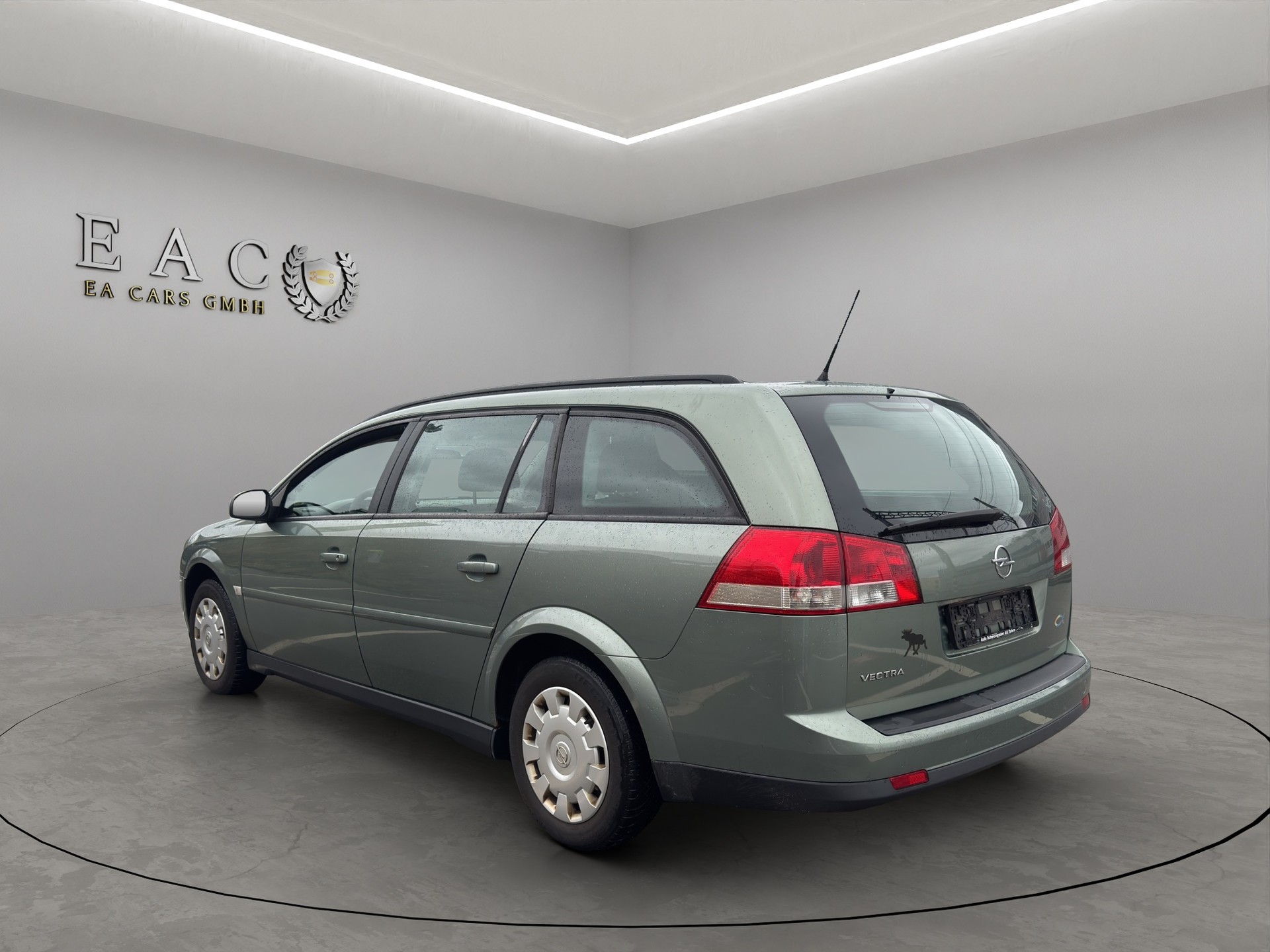 OPEL Vectra Caravan 1.8 Essentia-showroom-element-2