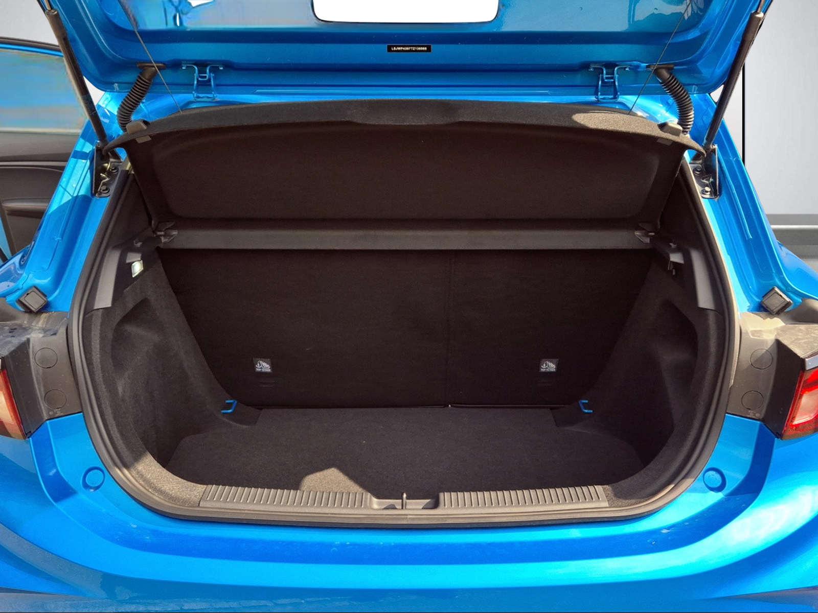 MG 3 1.5 Hybrid Luxury-image-13