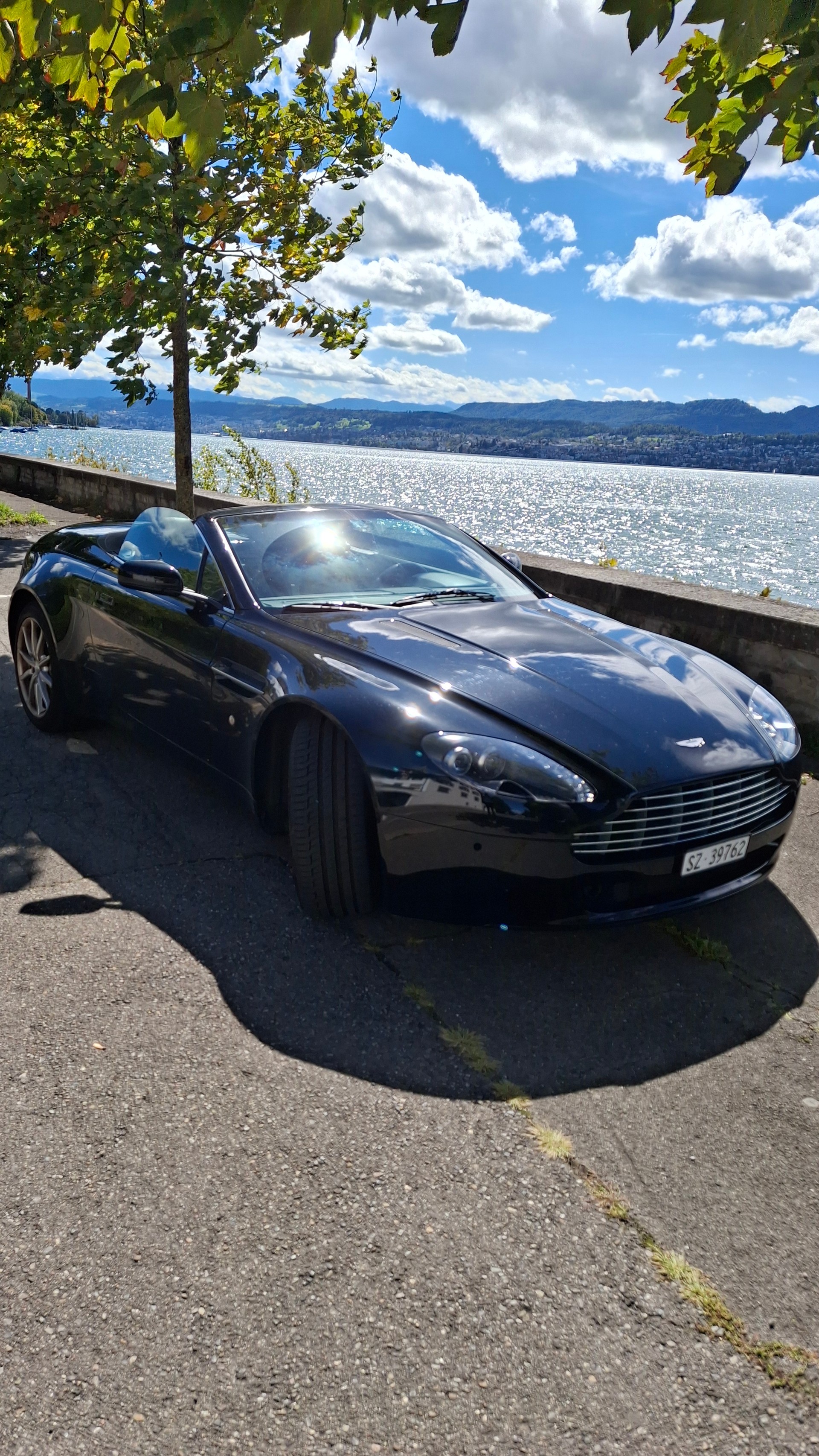 ASTON MARTIN V8 Vantage Cabrio 4.3-image-2