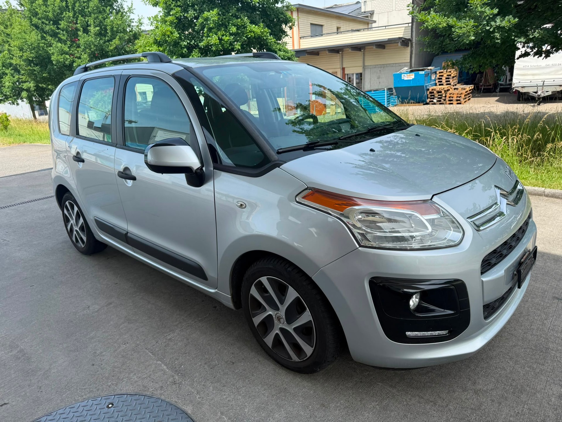 CITROEN C3 Picasso 1.6 HDi Exclusive-image-1