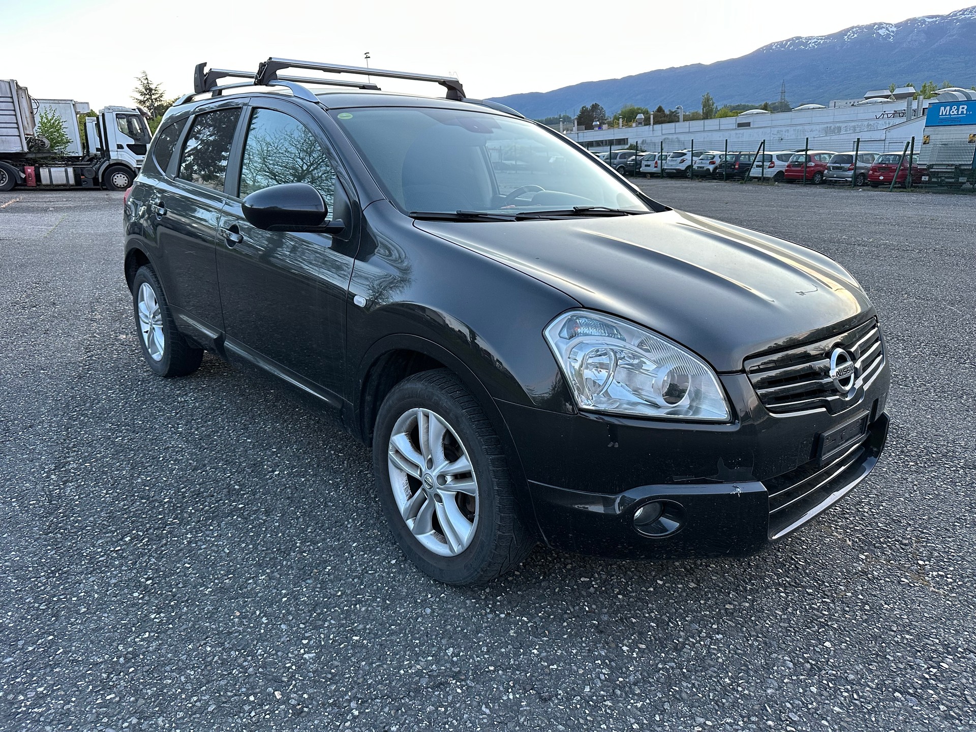 NISSAN Qashqai +2 2.0 4WD visia-image-1